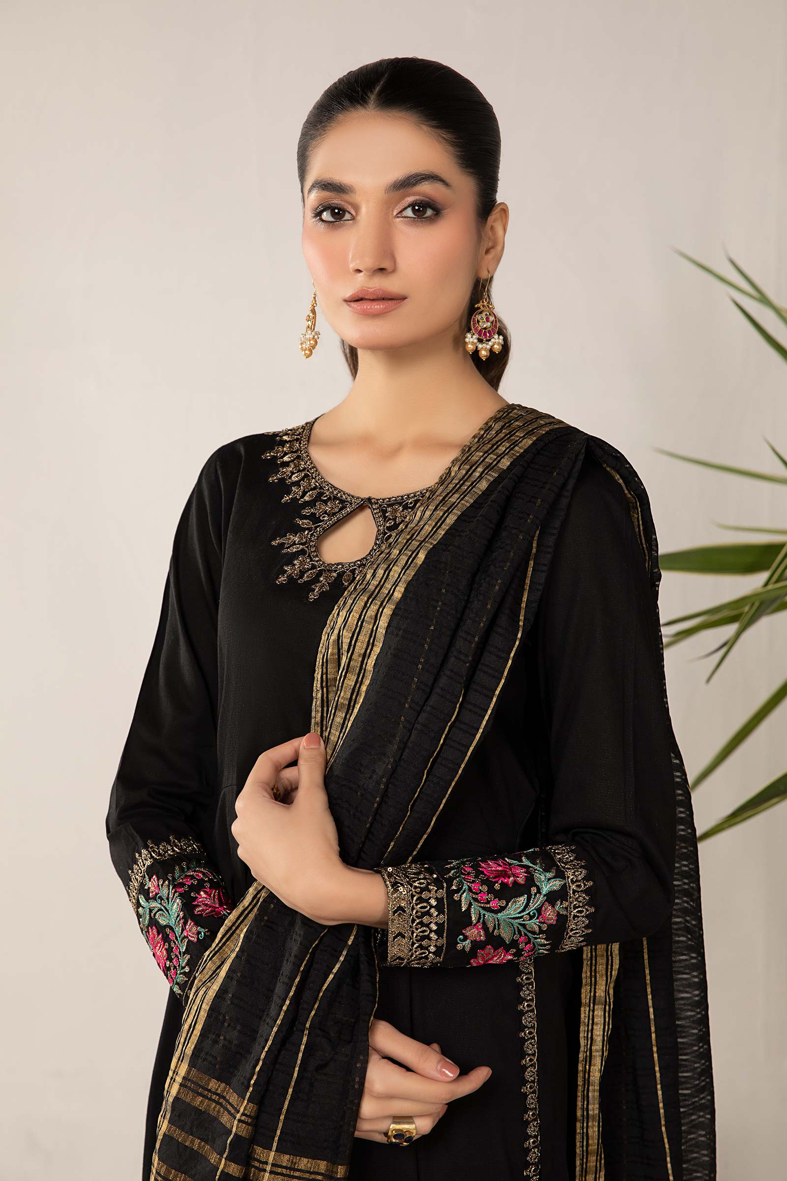 3 Piece Dyed Lawn Suit