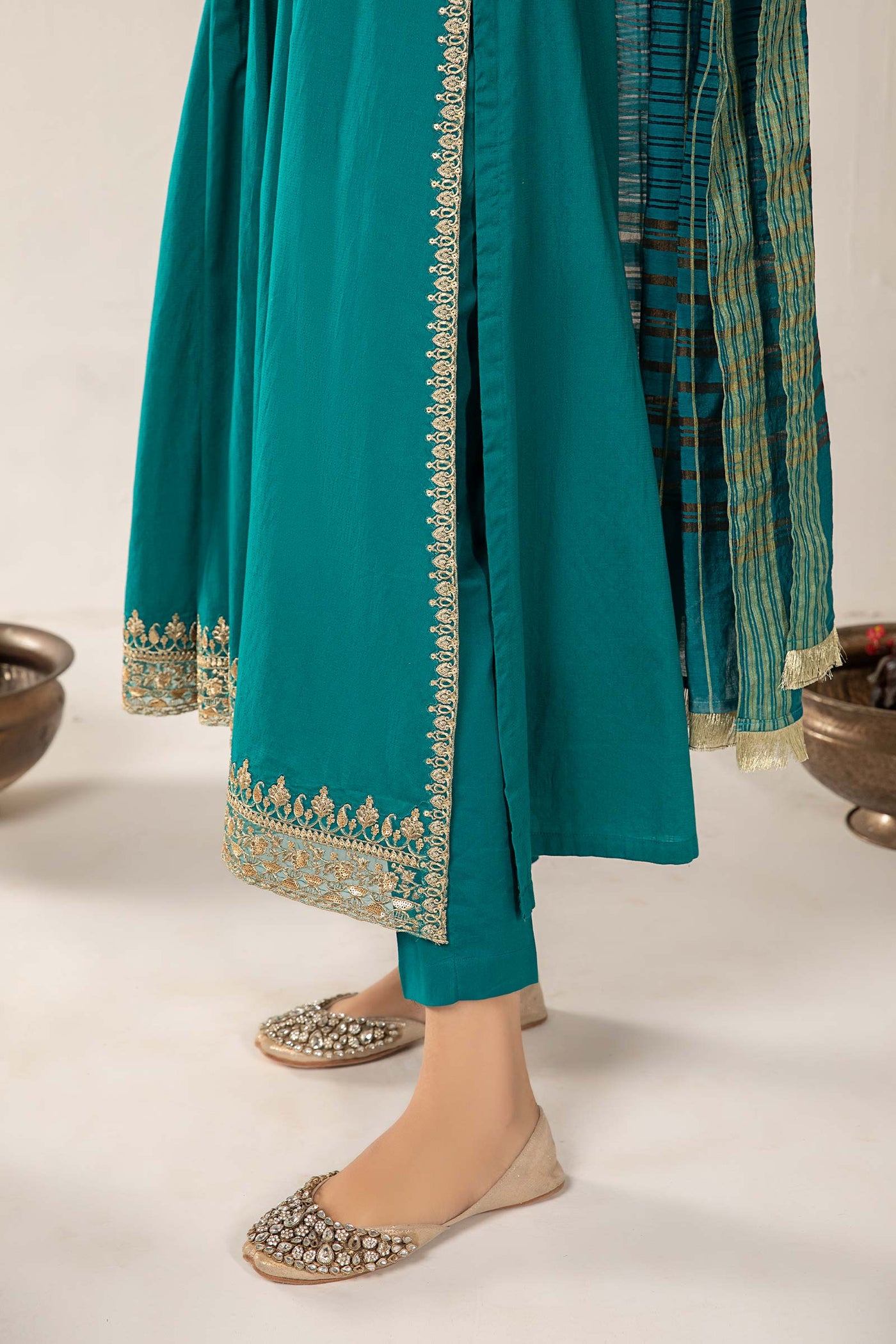 3 Piece Dyed Lawn Suit | DW-EF24-115 – Maria.B. Designs (PK)
