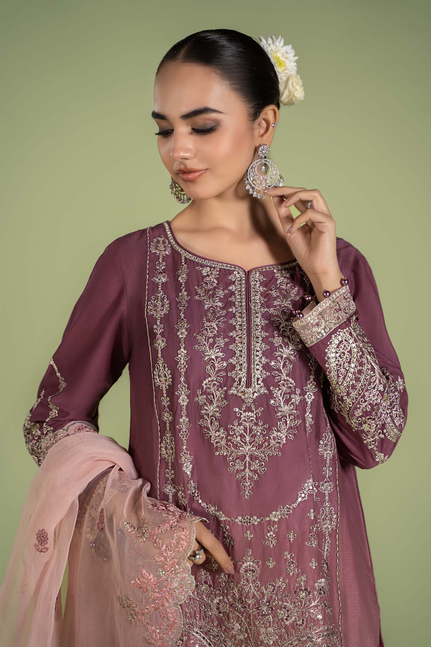 3 Piece Embroidered Lawn Suit