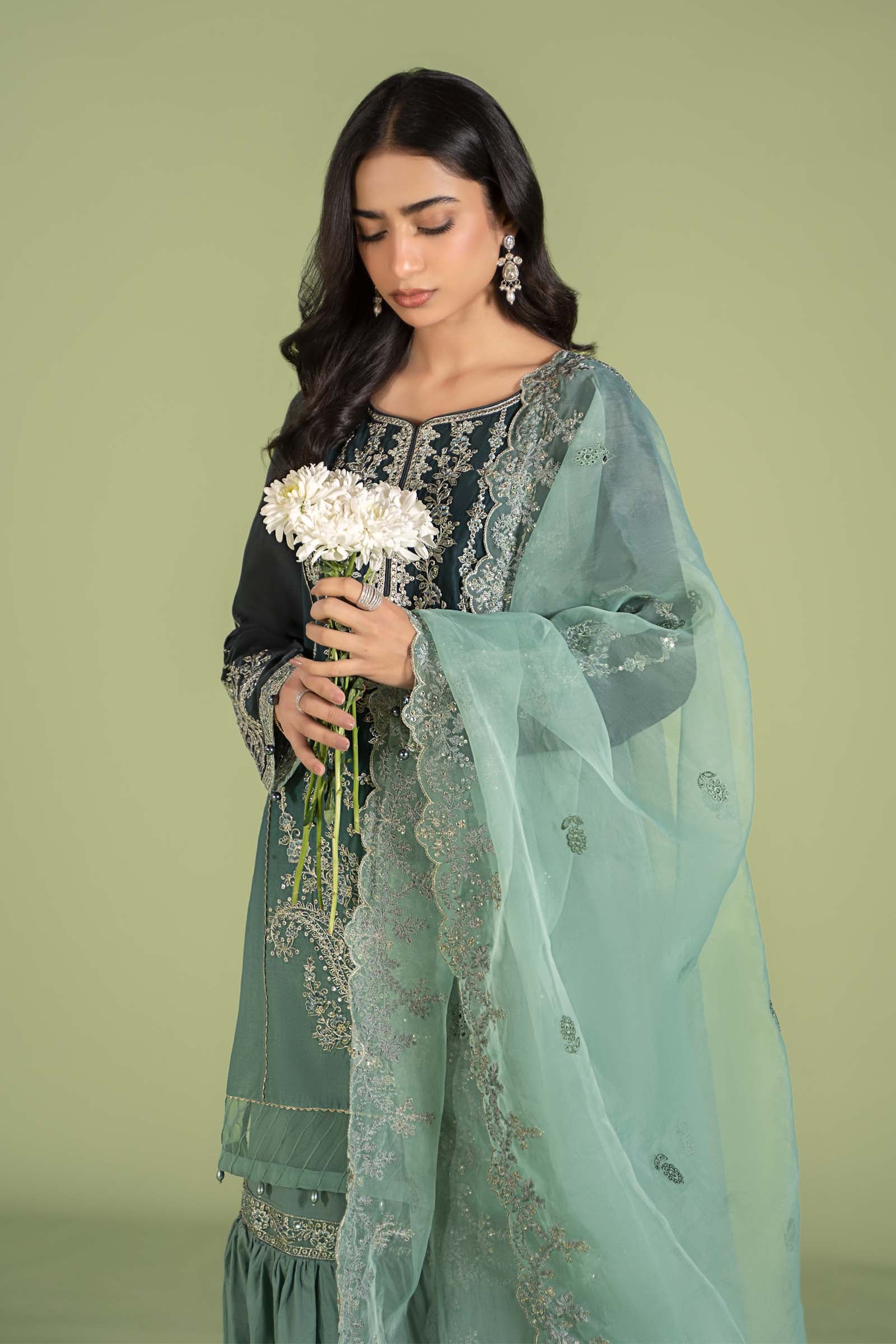 3 Piece Embroidered Lawn Suit