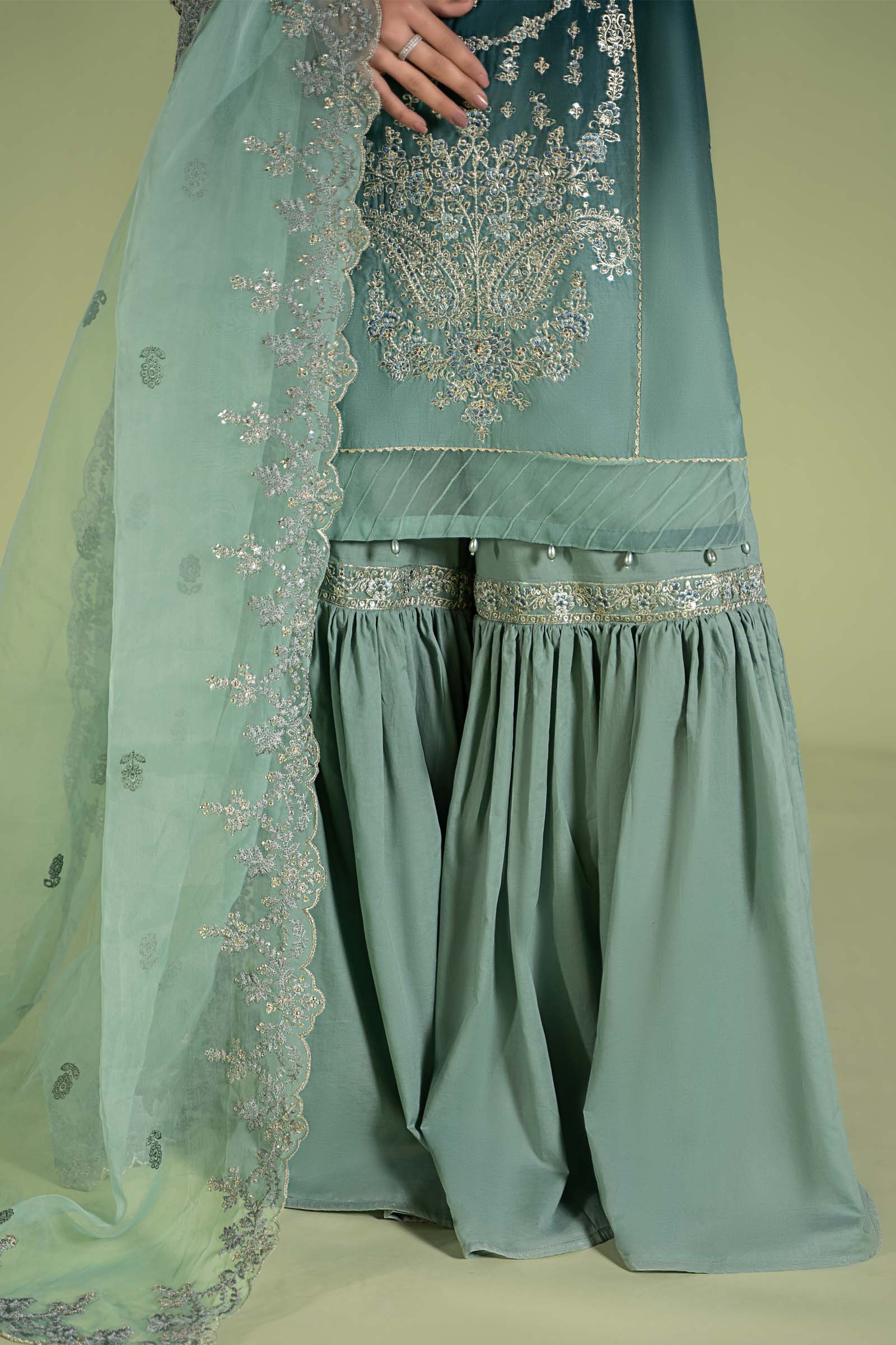 3 Piece Embroidered Lawn Suit