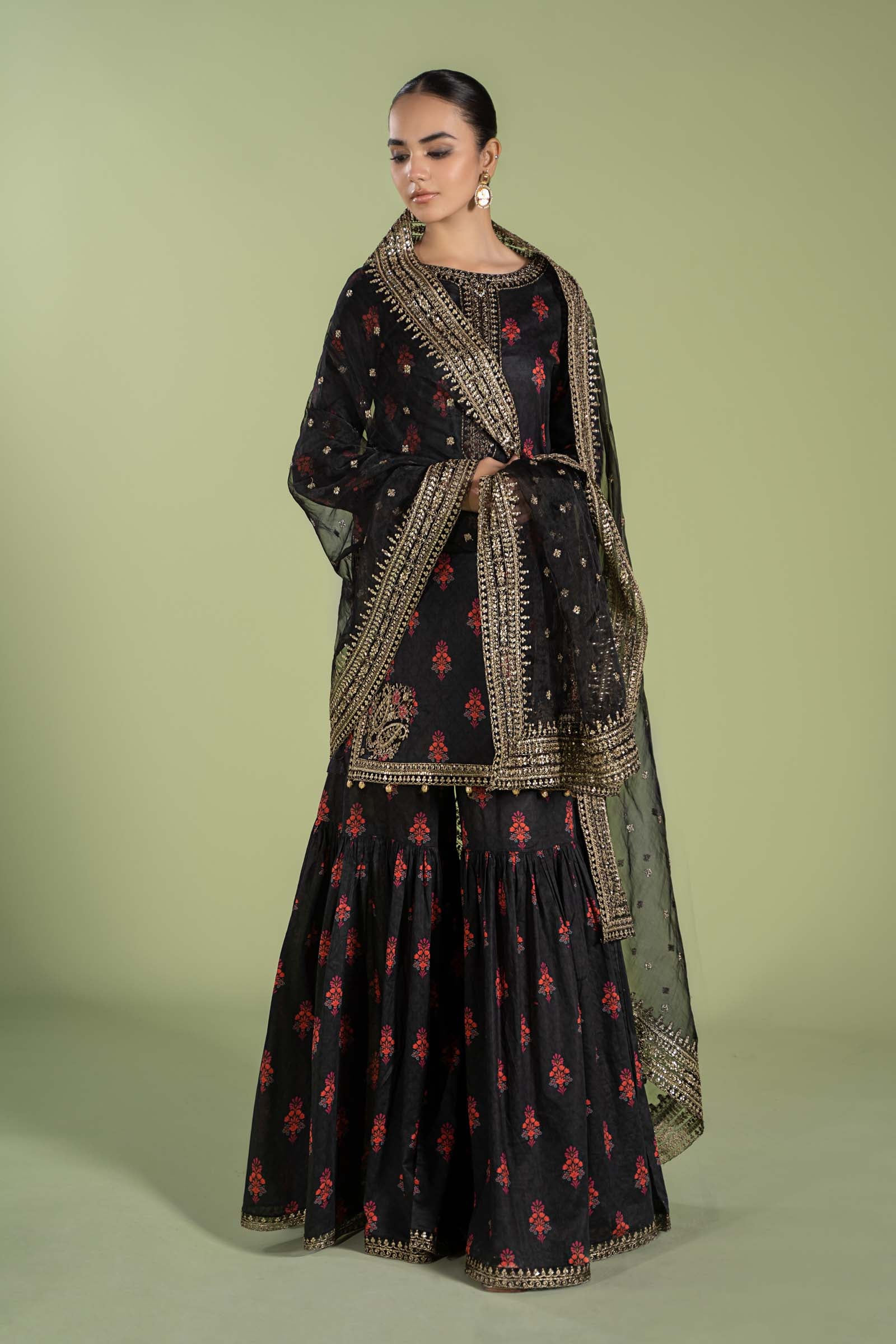 3 Piece Embroidered Lawn Suit