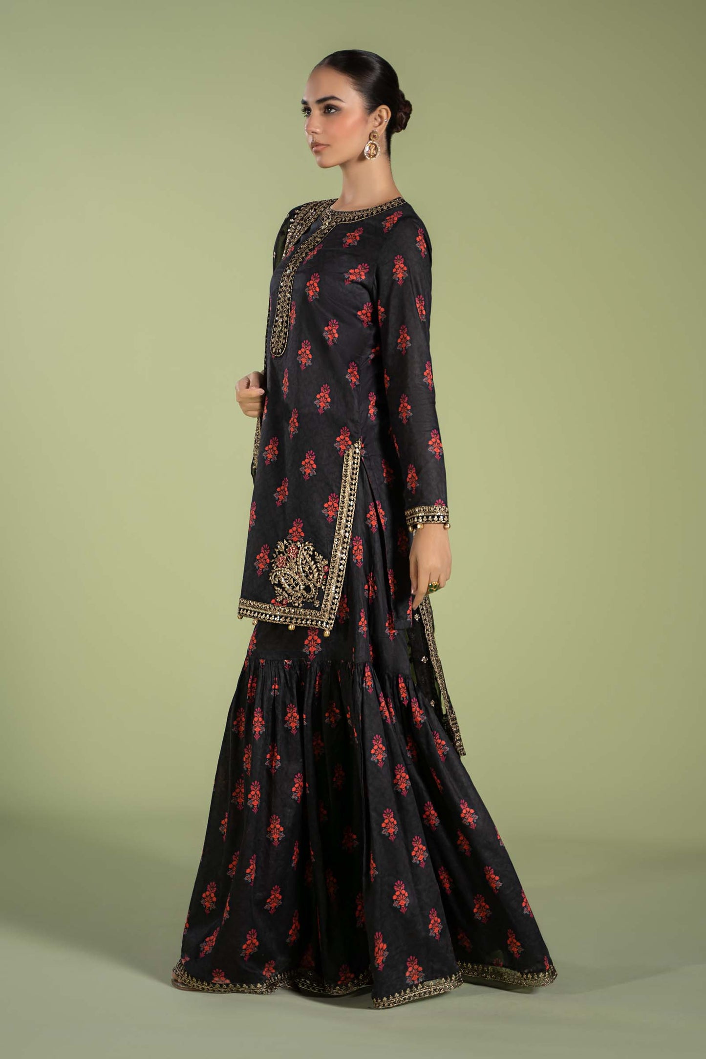 3 Piece Embroidered Lawn Suit