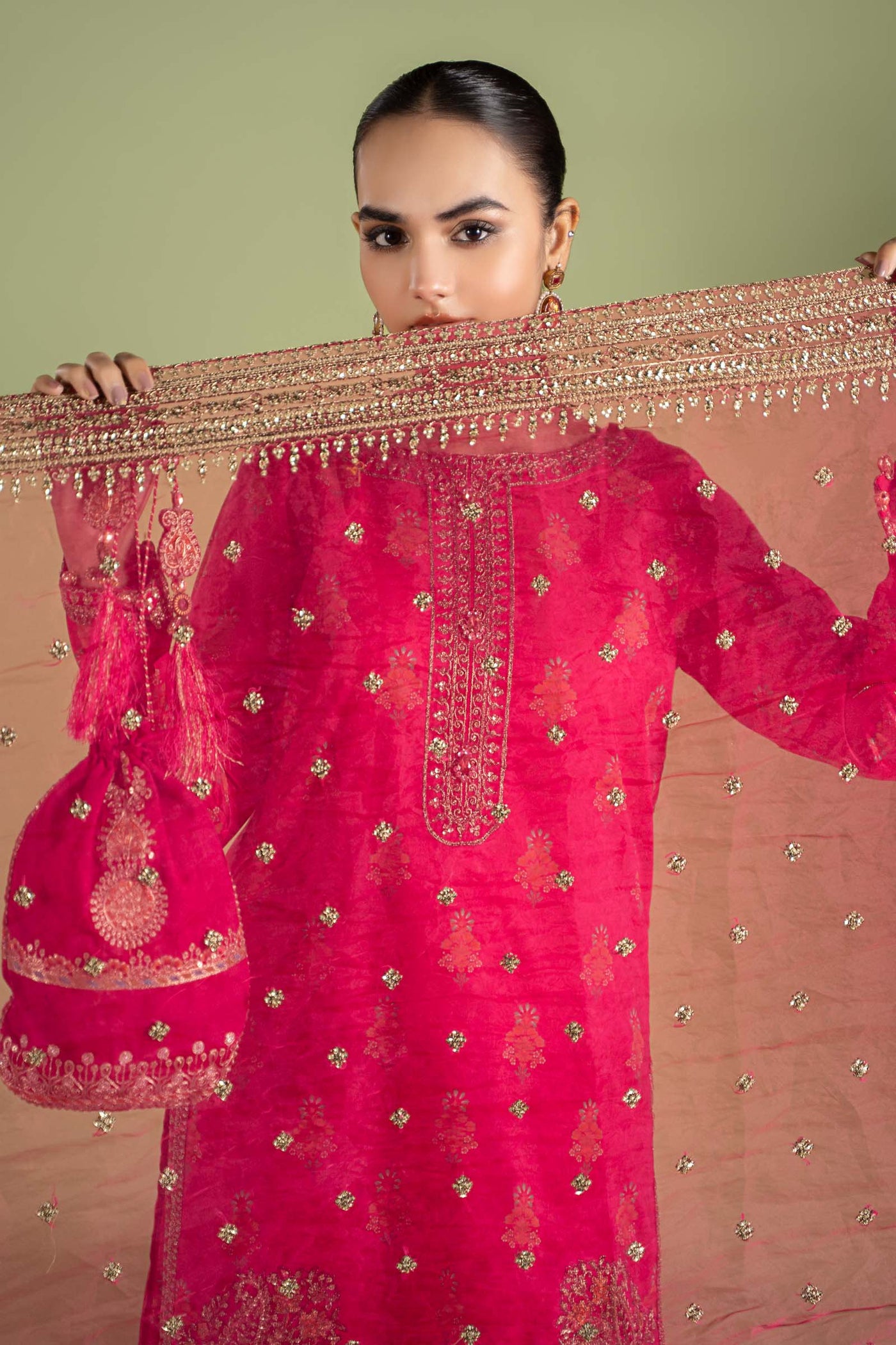 3 Piece Embroidered Lawn Suit