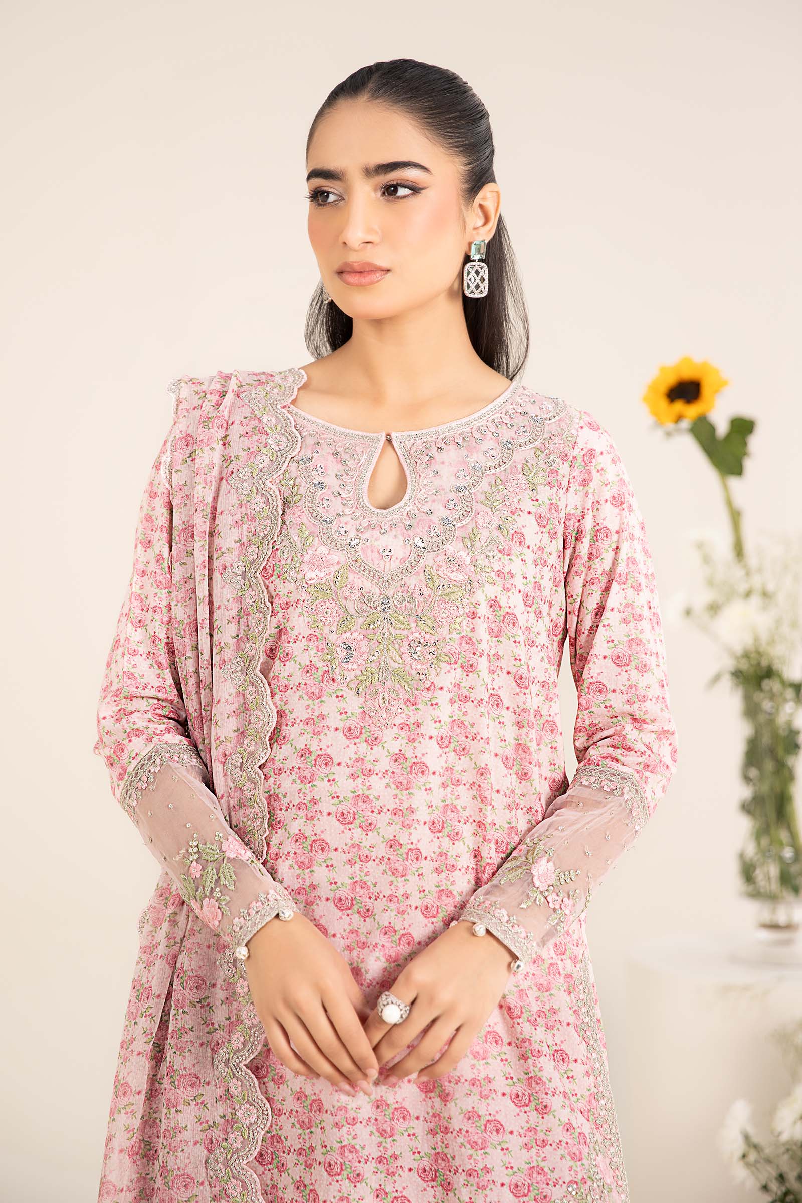 3 Piece Embroidered Lawn Suit