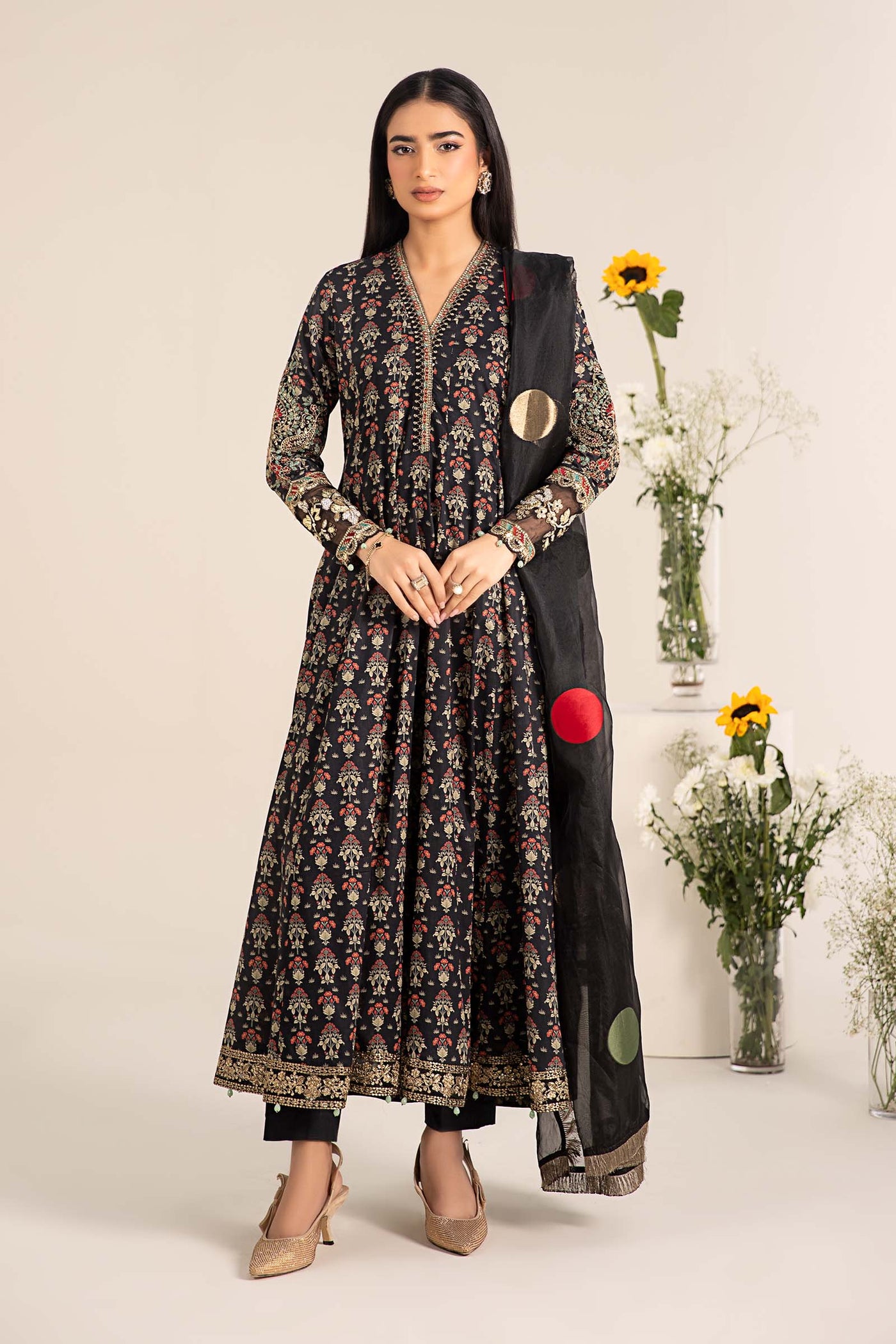 3 Piece Embroidered Lawn Suit