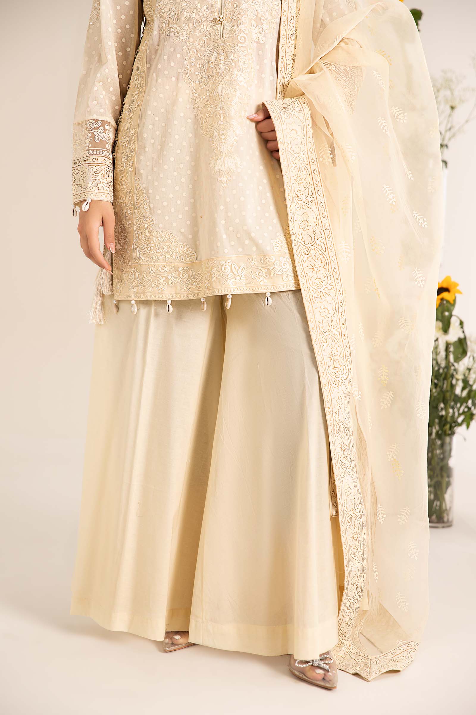 3 Piece Embroidered Lawn Suit