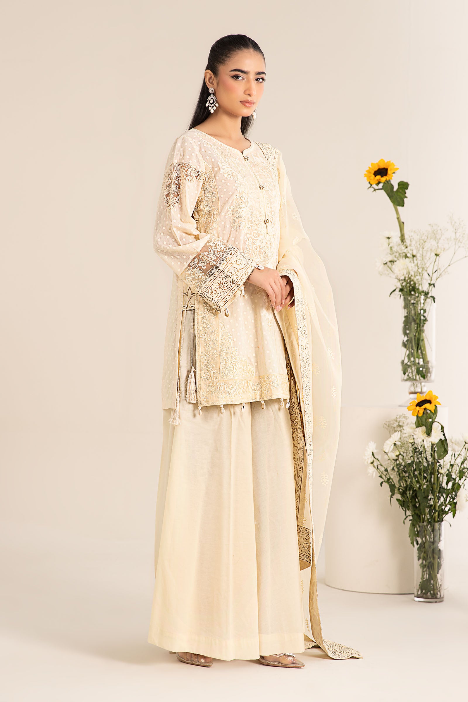 3 Piece Embroidered Lawn Suit