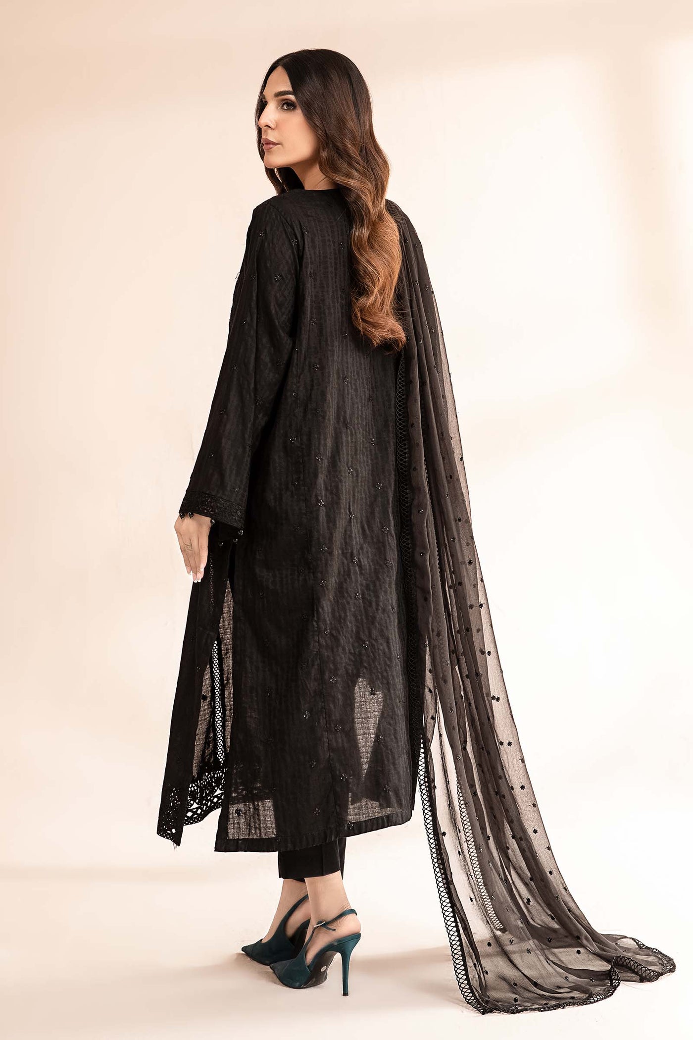 3 Piece Embroidered Lawn Suit