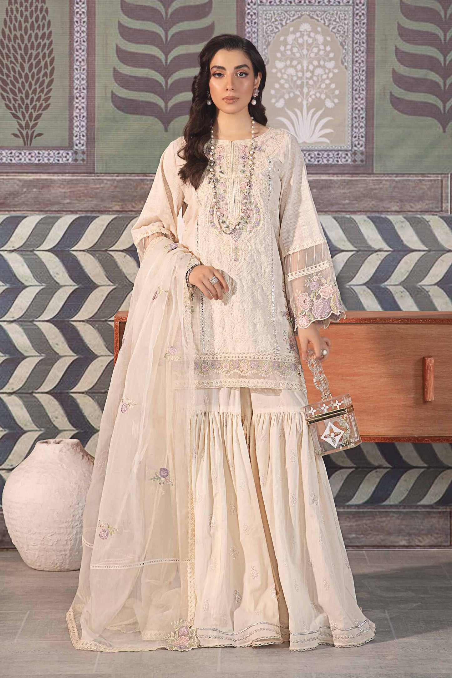 3 Piece Embroidered Cotton Doria Suit