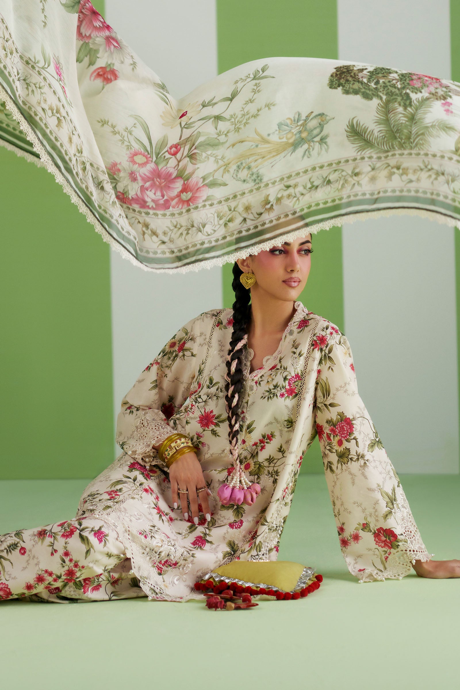 3 Piece Embroidered Lawn Suit