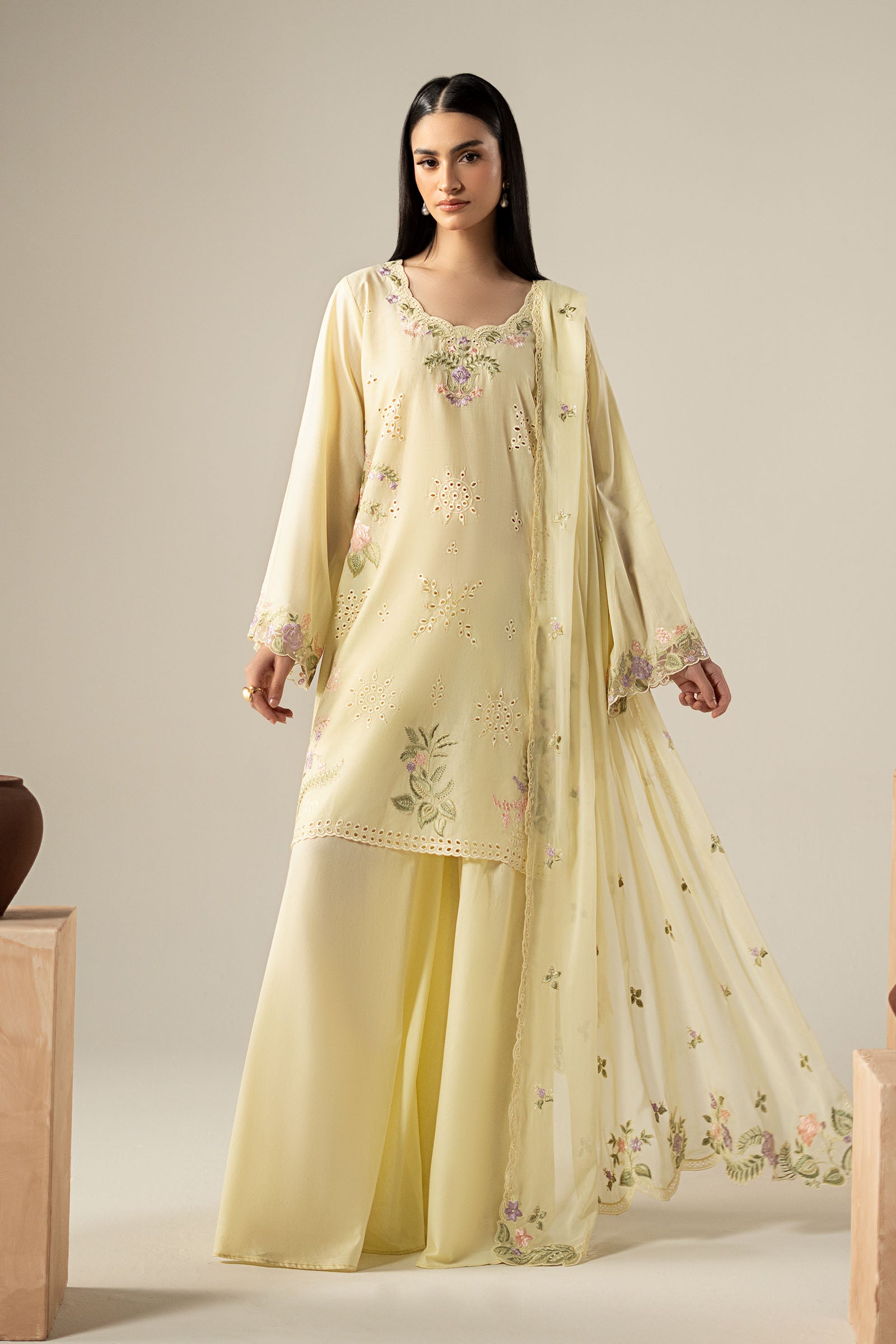 3 Piece Embroidered Lawn Suit