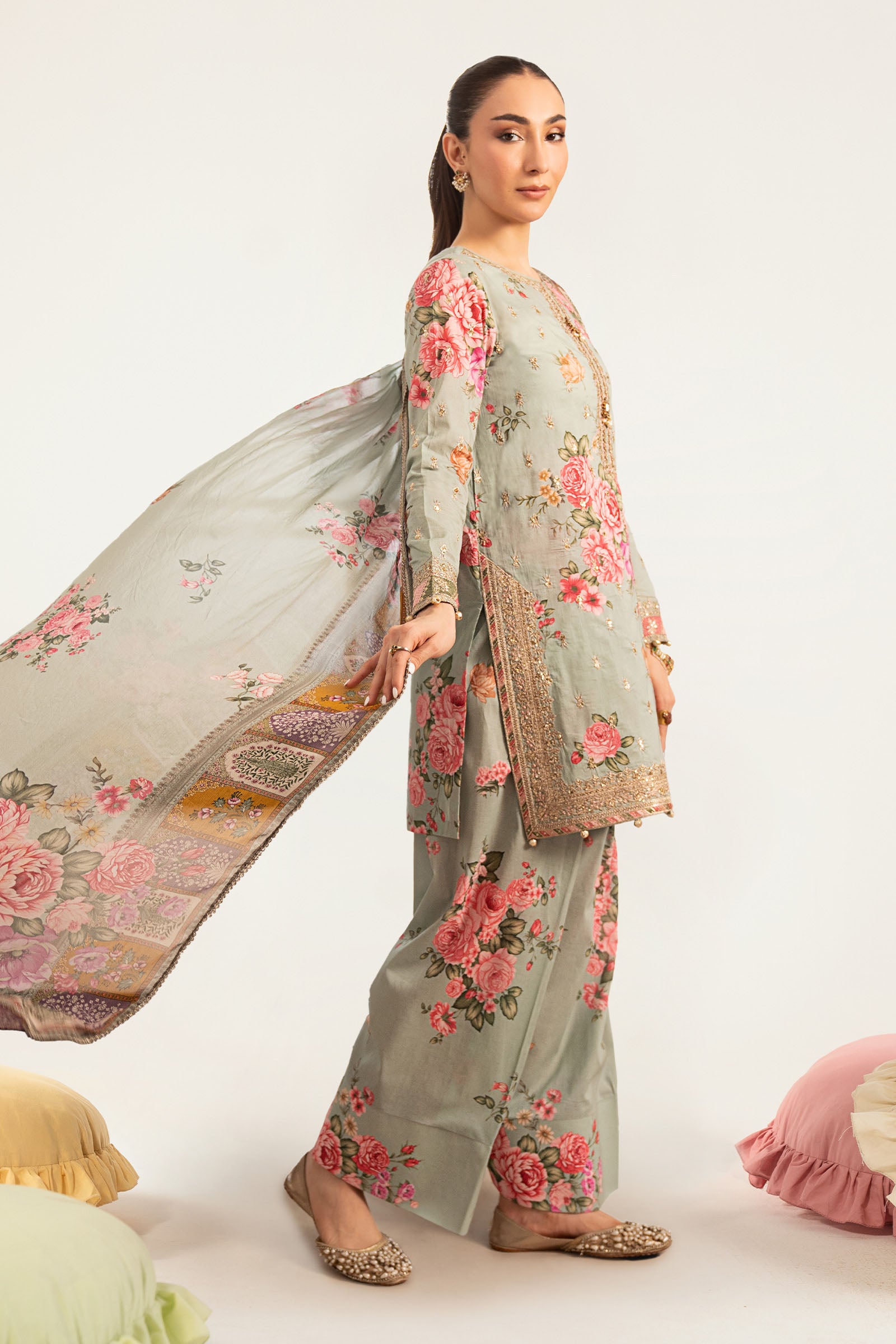 3 Piece Embroidered Lawn Suit