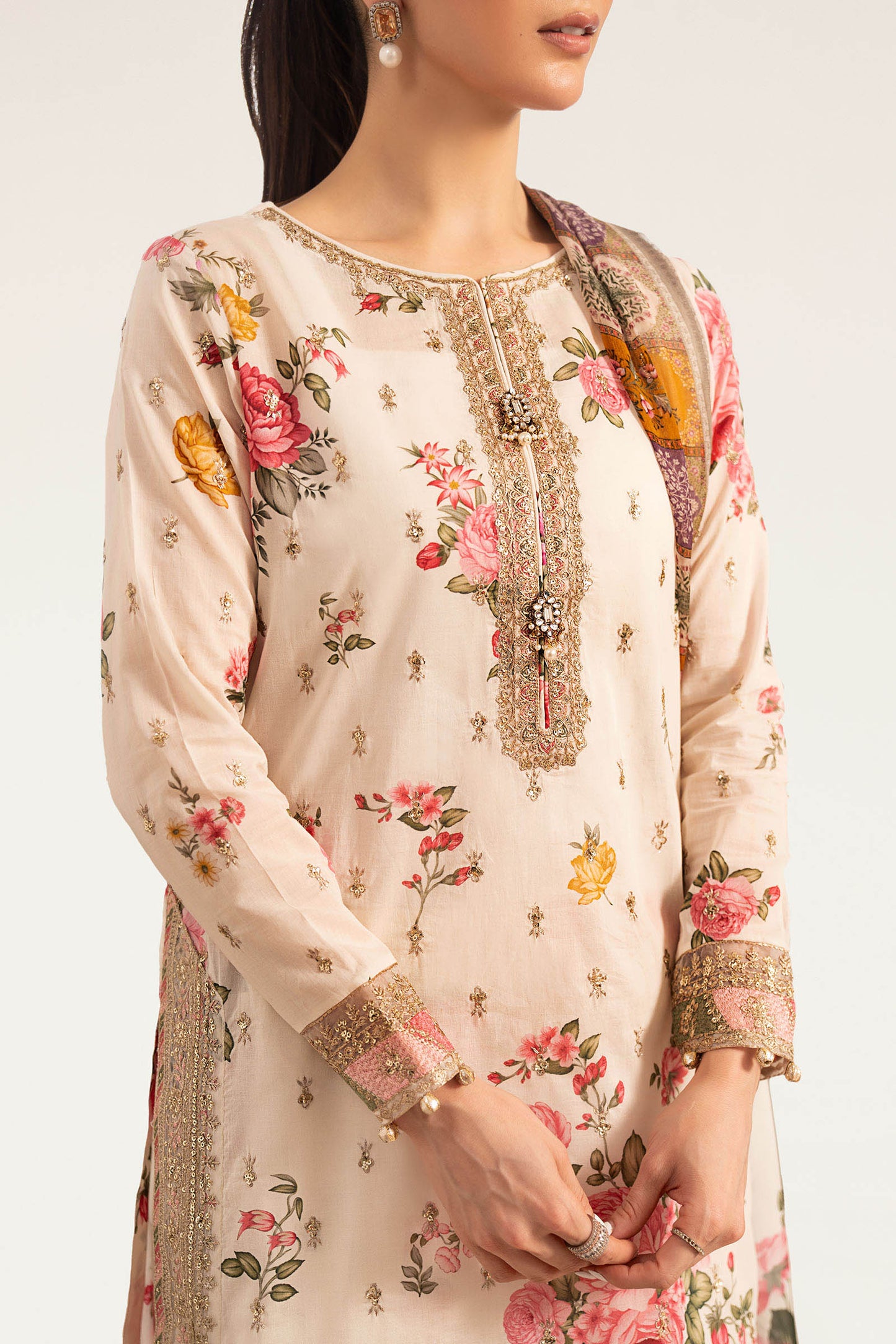 3 Piece Embroidered Lawn Suit
