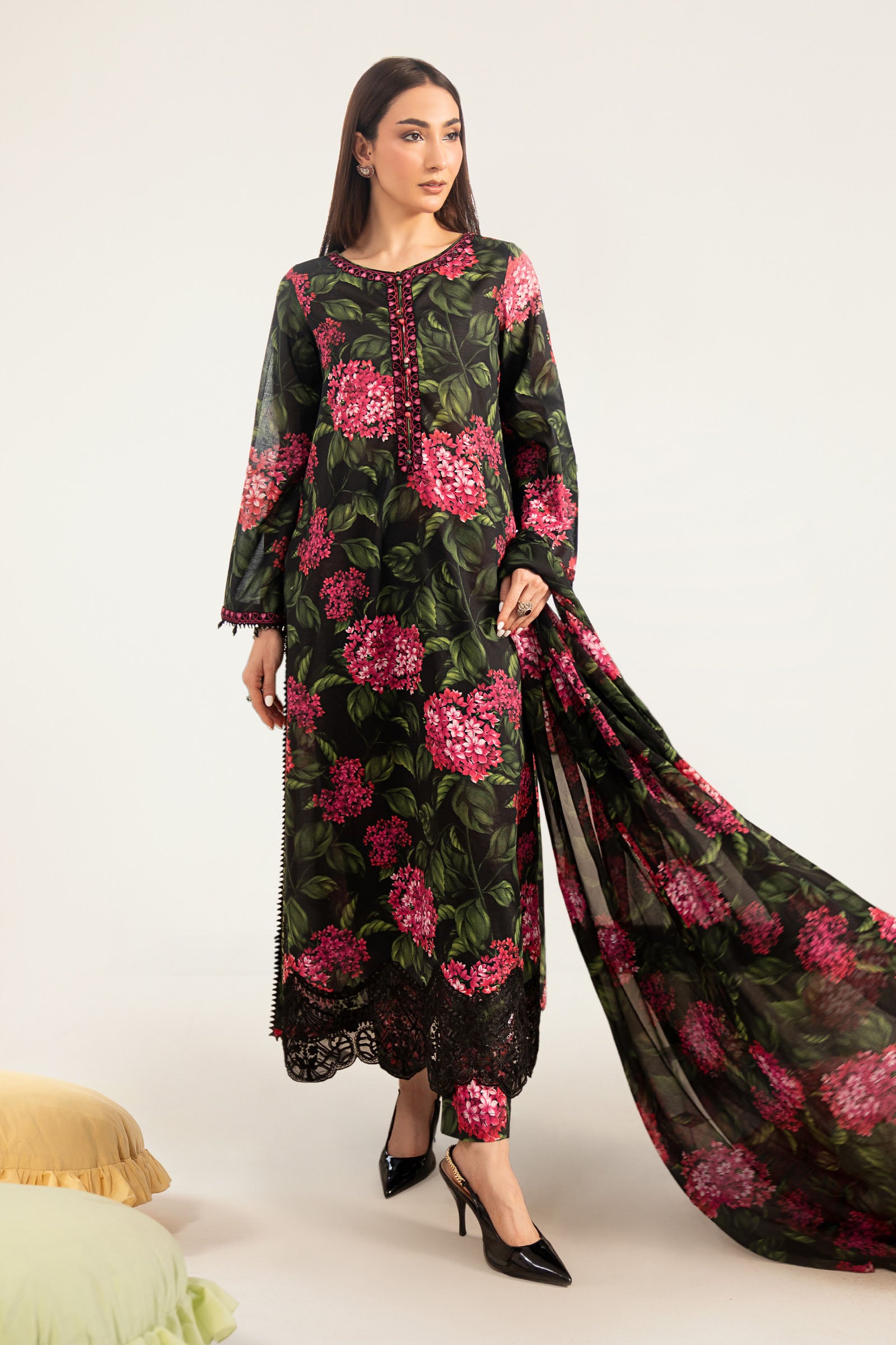 3 Piece Embroidered Lawn Suit