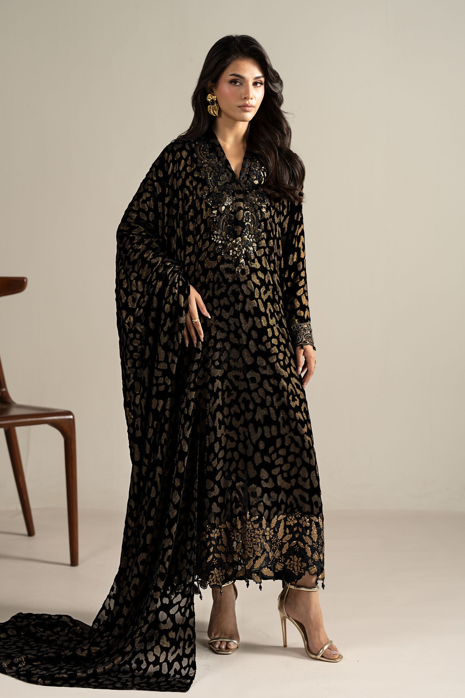 3 Piece Embroidered Palachi Suit