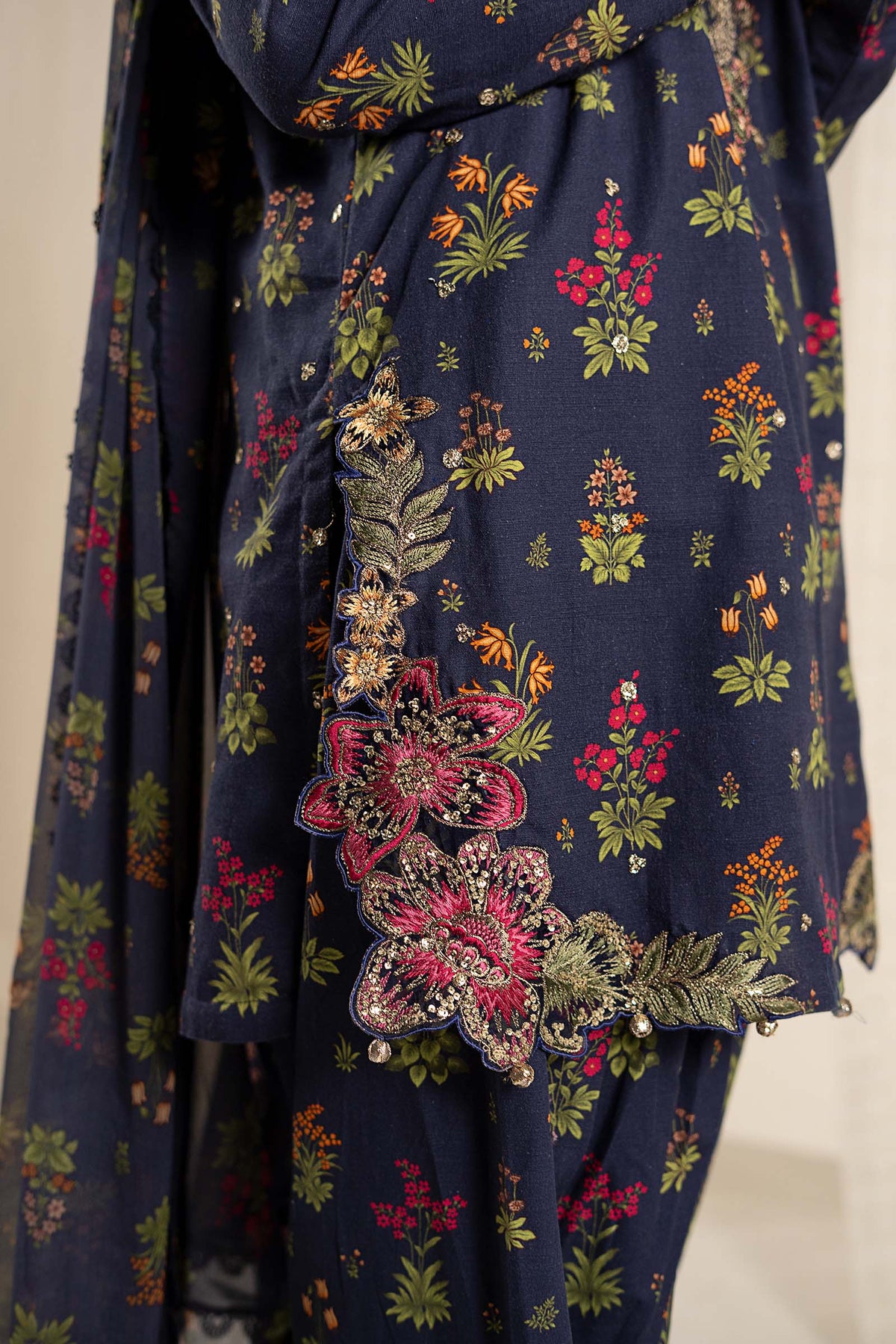 3 Piece Embroidered Khaddar Suit