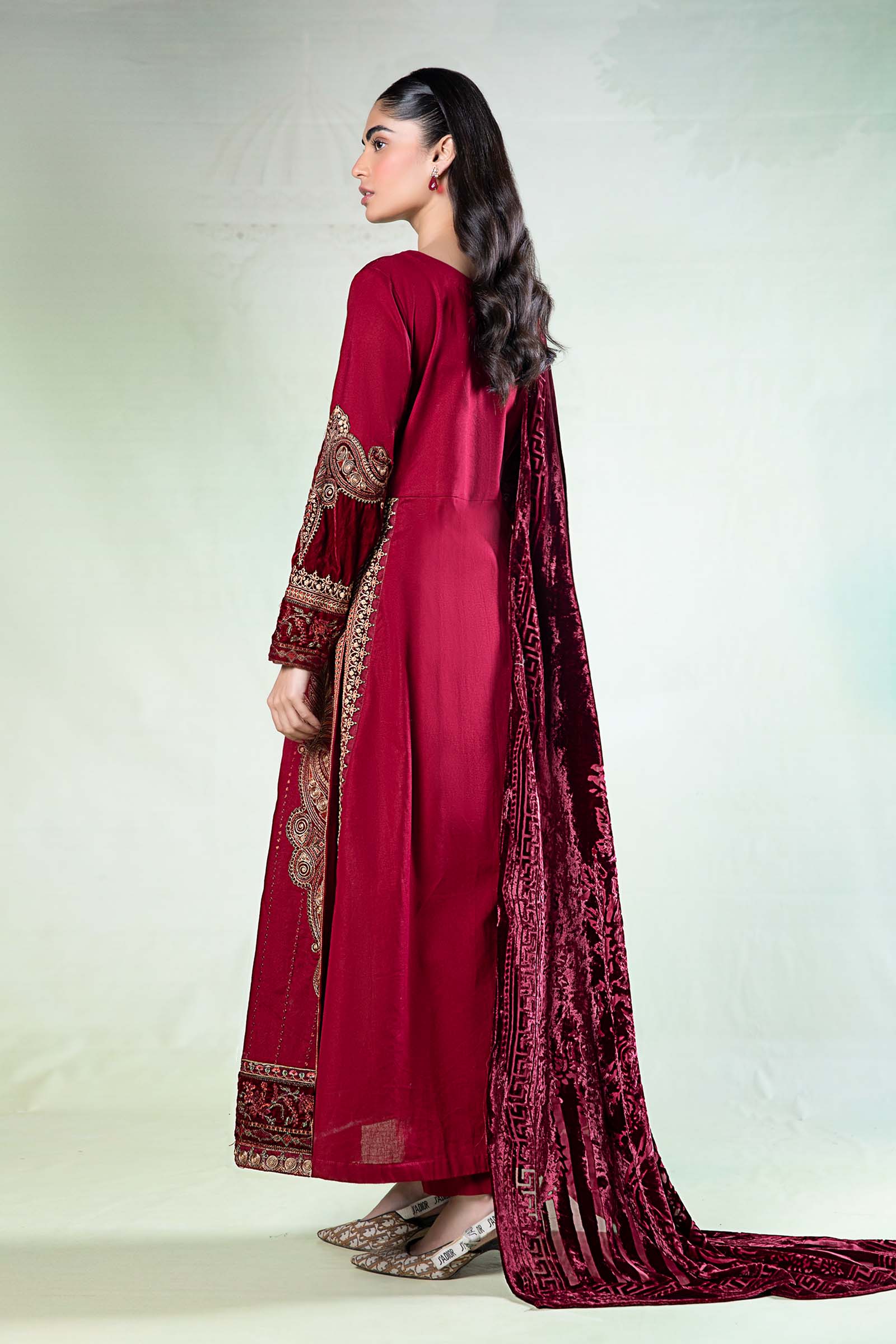3 Piece Embroidered Khaddar Suit