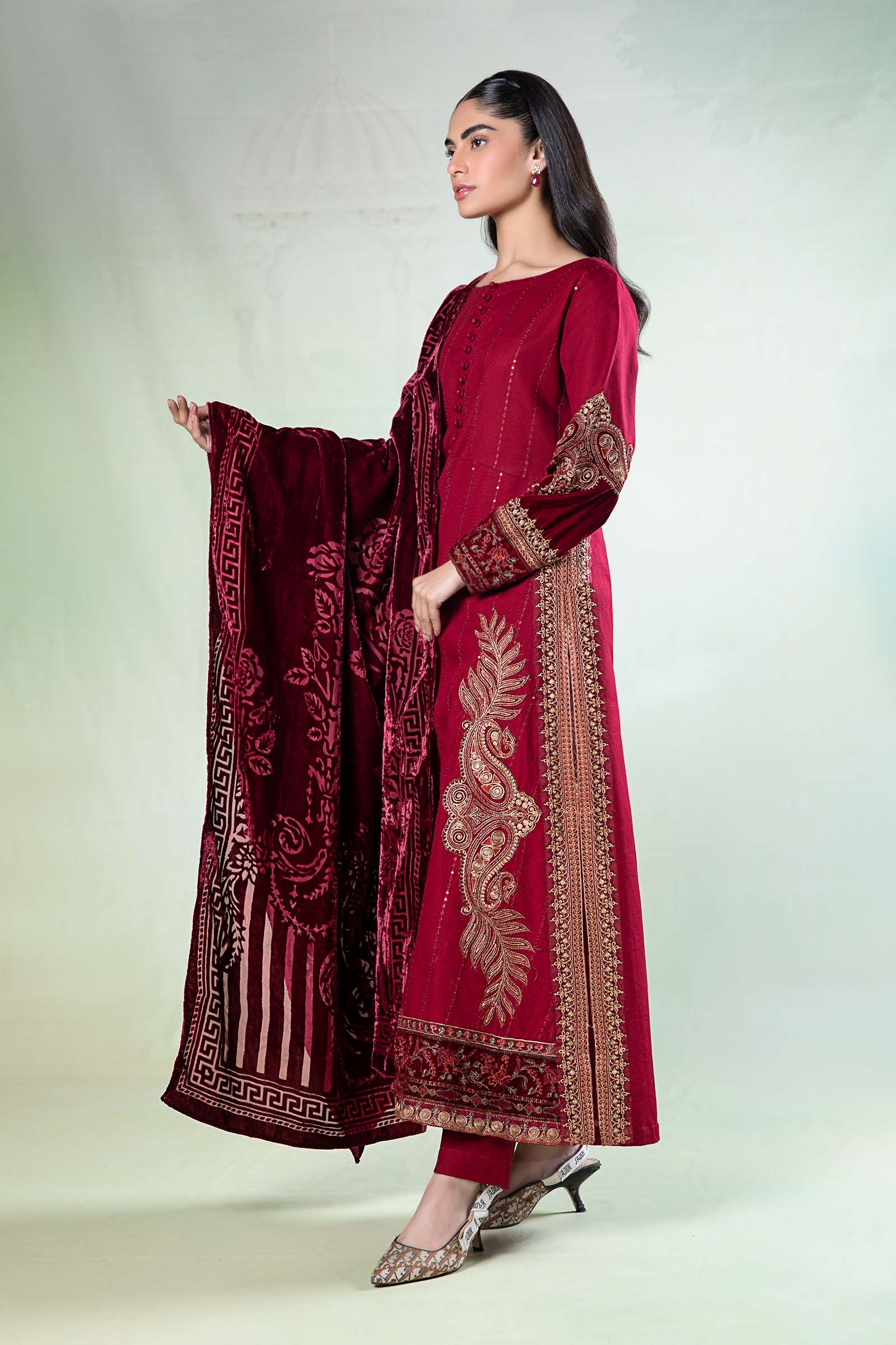 3 Piece Embroidered Khaddar Suit