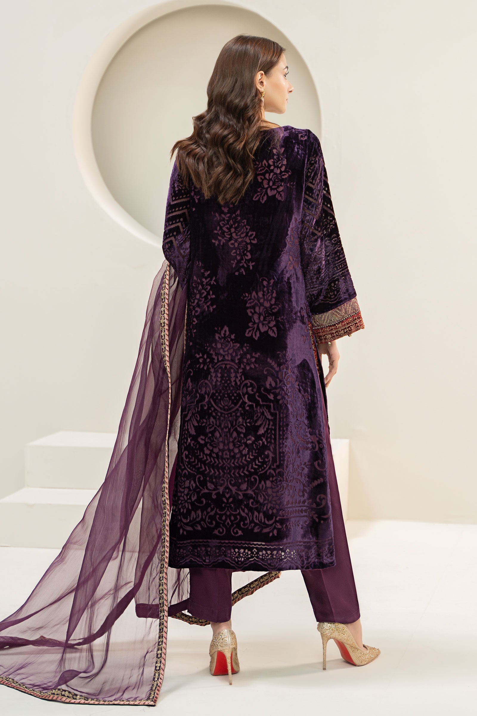 3 Piece Embroidered Plush Suit