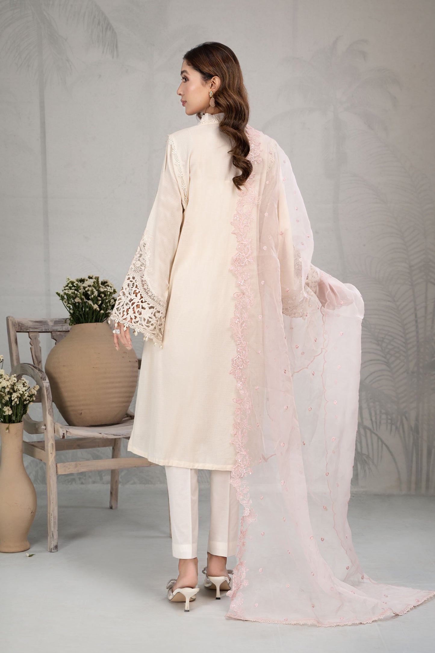 Suit Off White DW-EA23-67