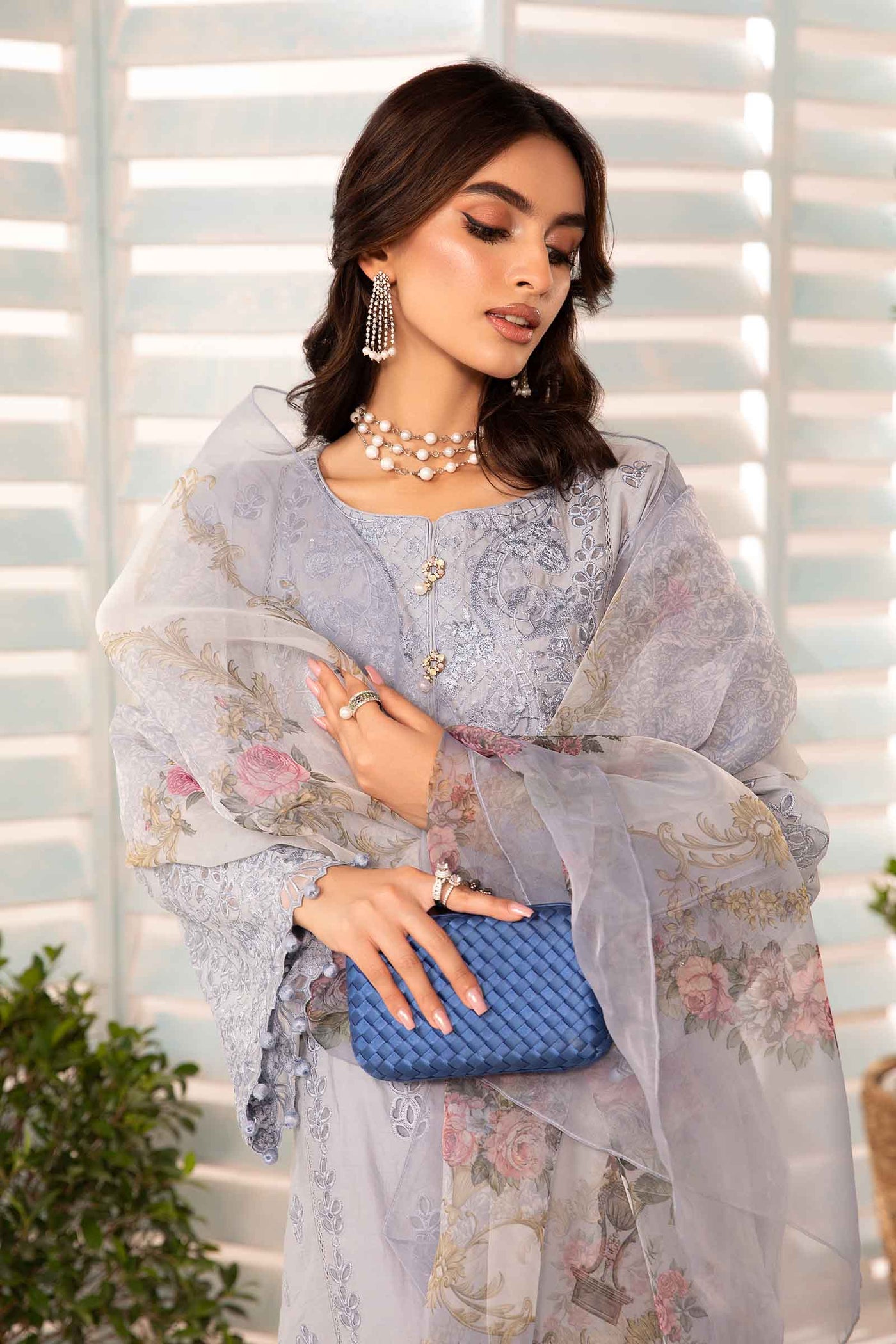 3 Piece Embroidered Lawn Suit