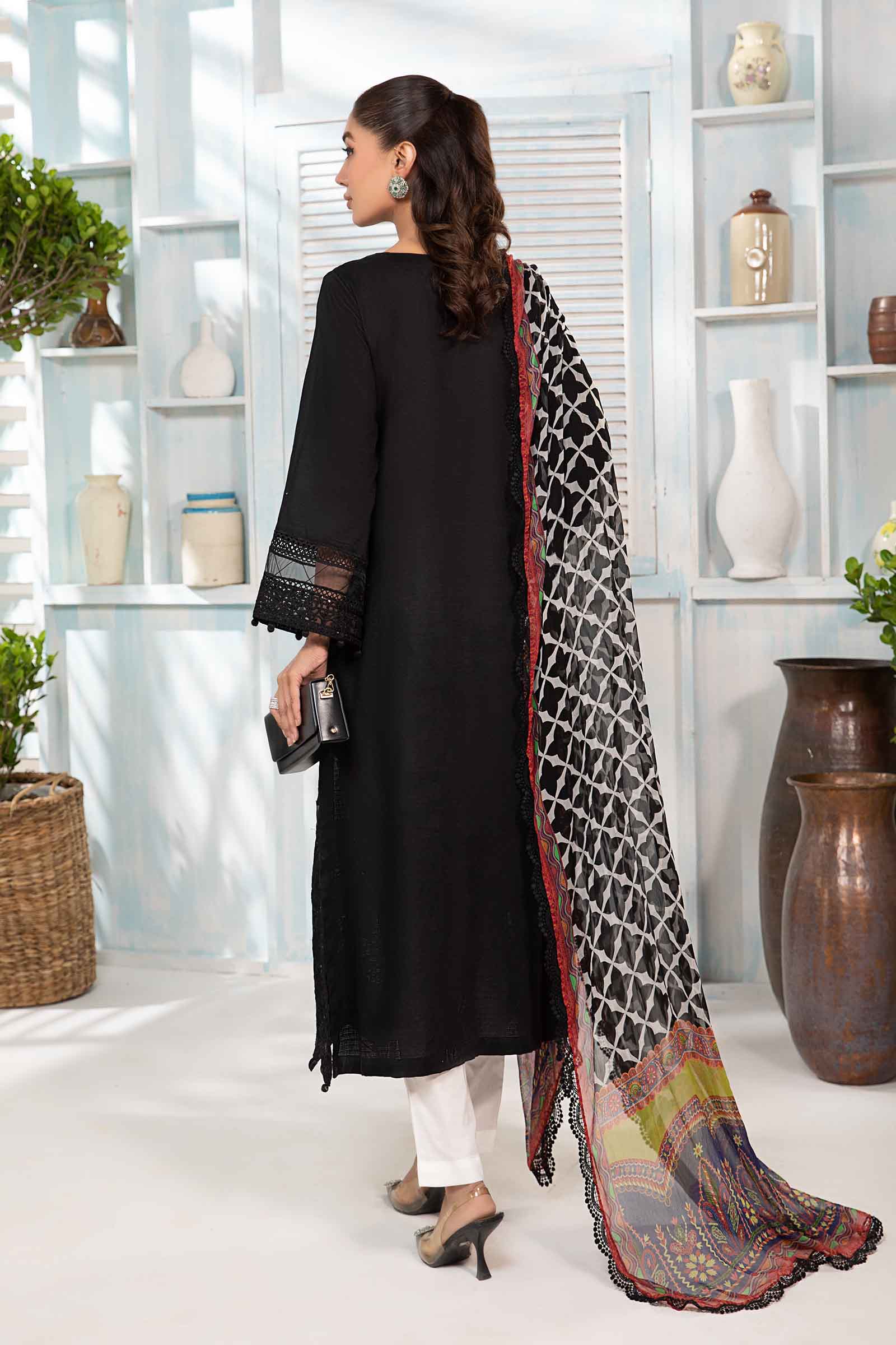 3 Piece Embroidered Lawn Suit