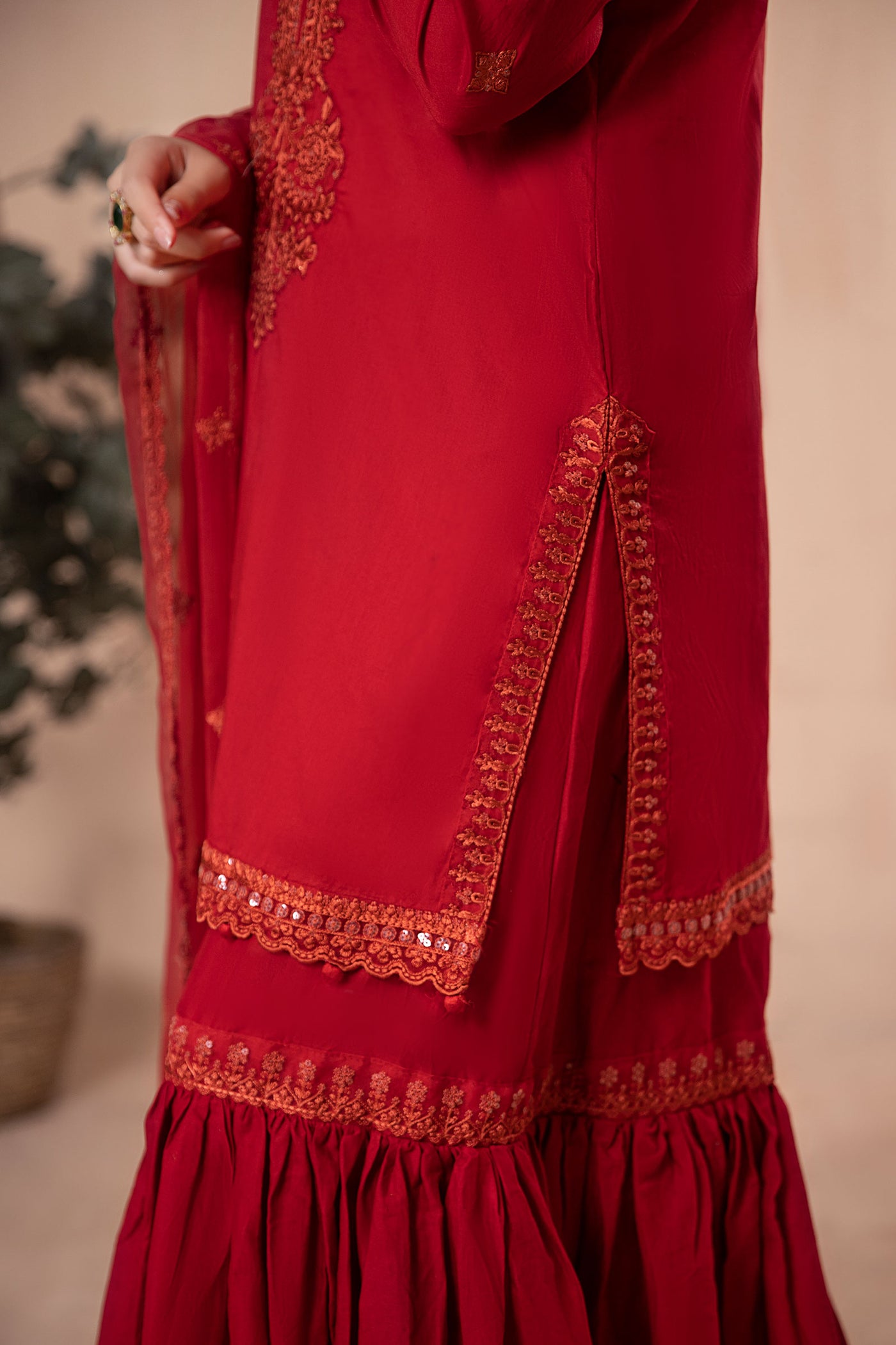 3 Piece Embroidered Lawn Suit