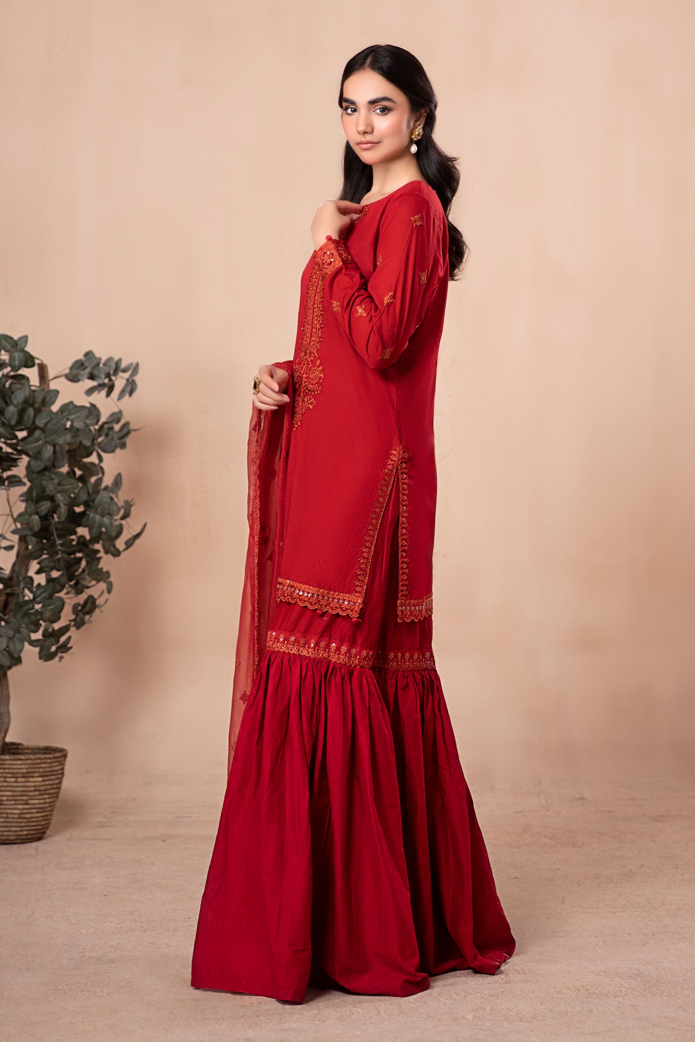 3 Piece Embroidered Lawn Suit