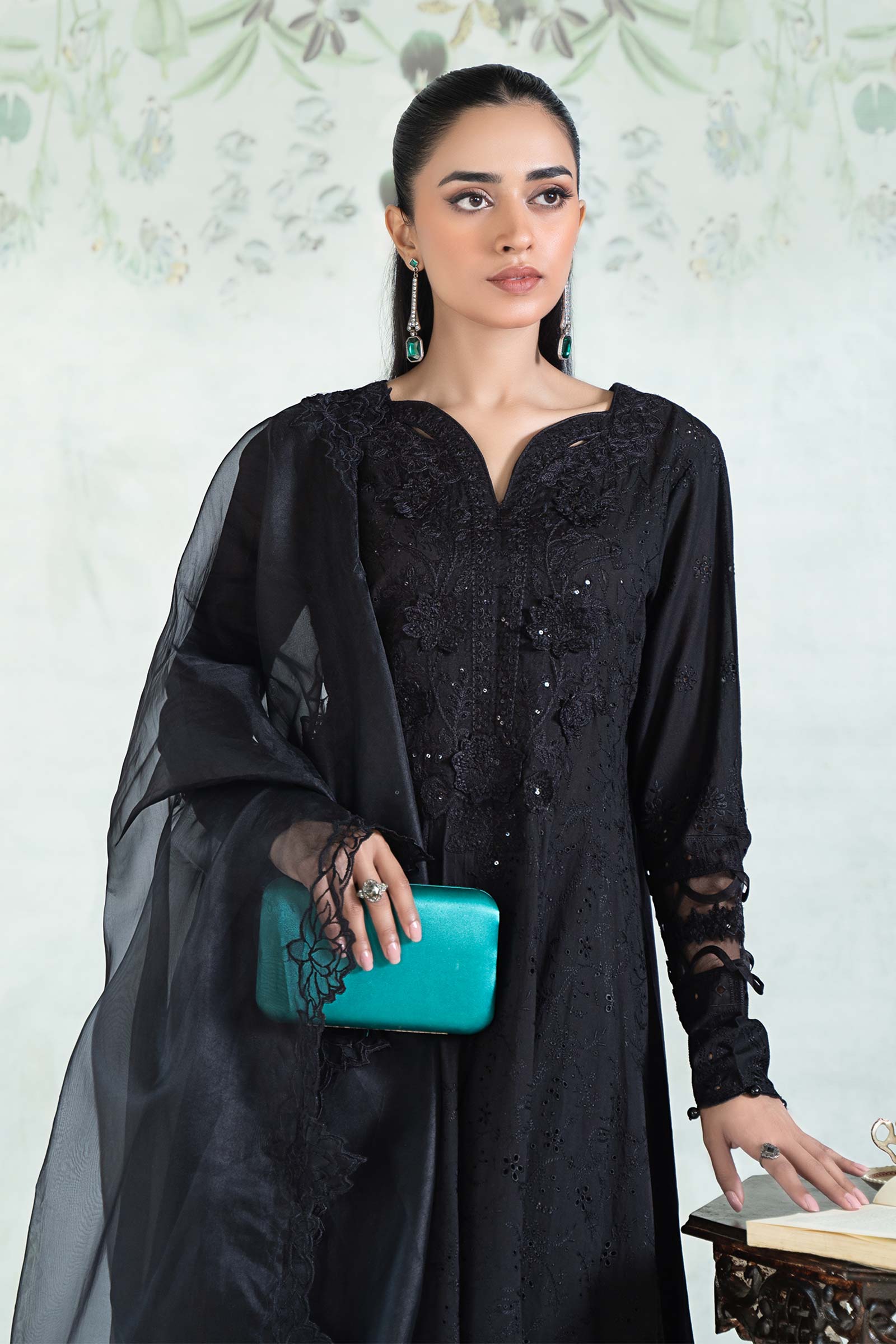 3 Piece Embroidered Lawn Suit