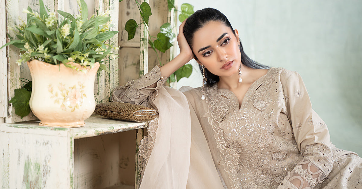 3 Piece Embroidered Lawn Suit