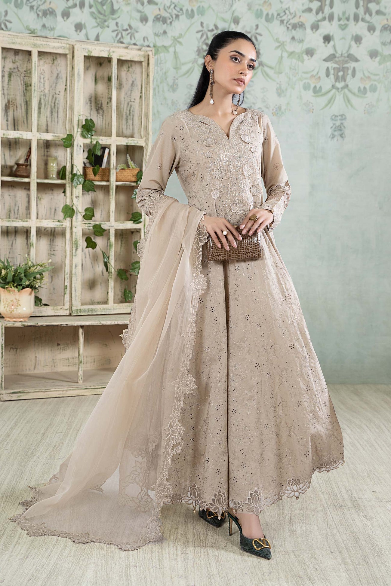 3 Piece Embroidered Lawn Suit