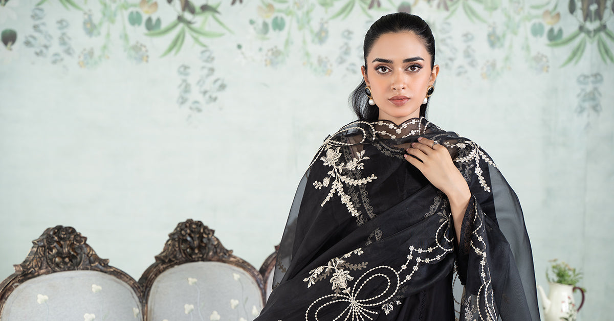 3 Piece Dyed Lawn Suit