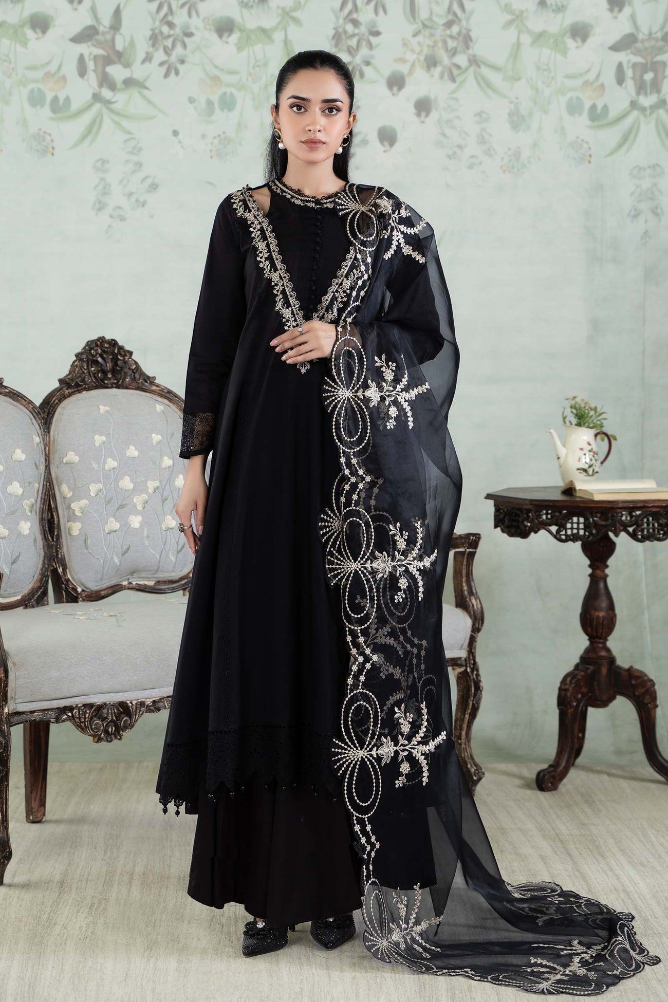 3 Piece Dyed Lawn Suit