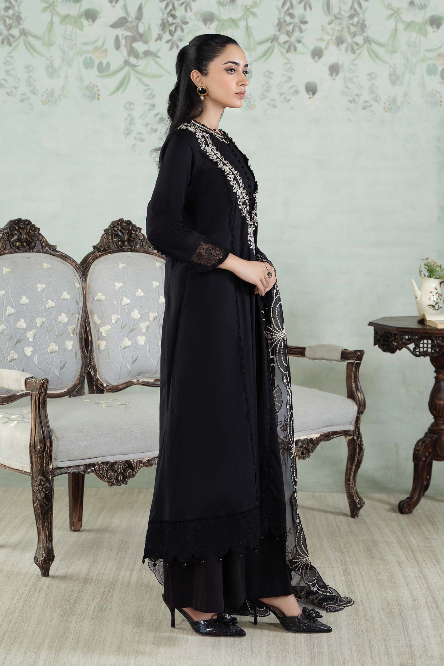 3 Piece Dyed Lawn Suit