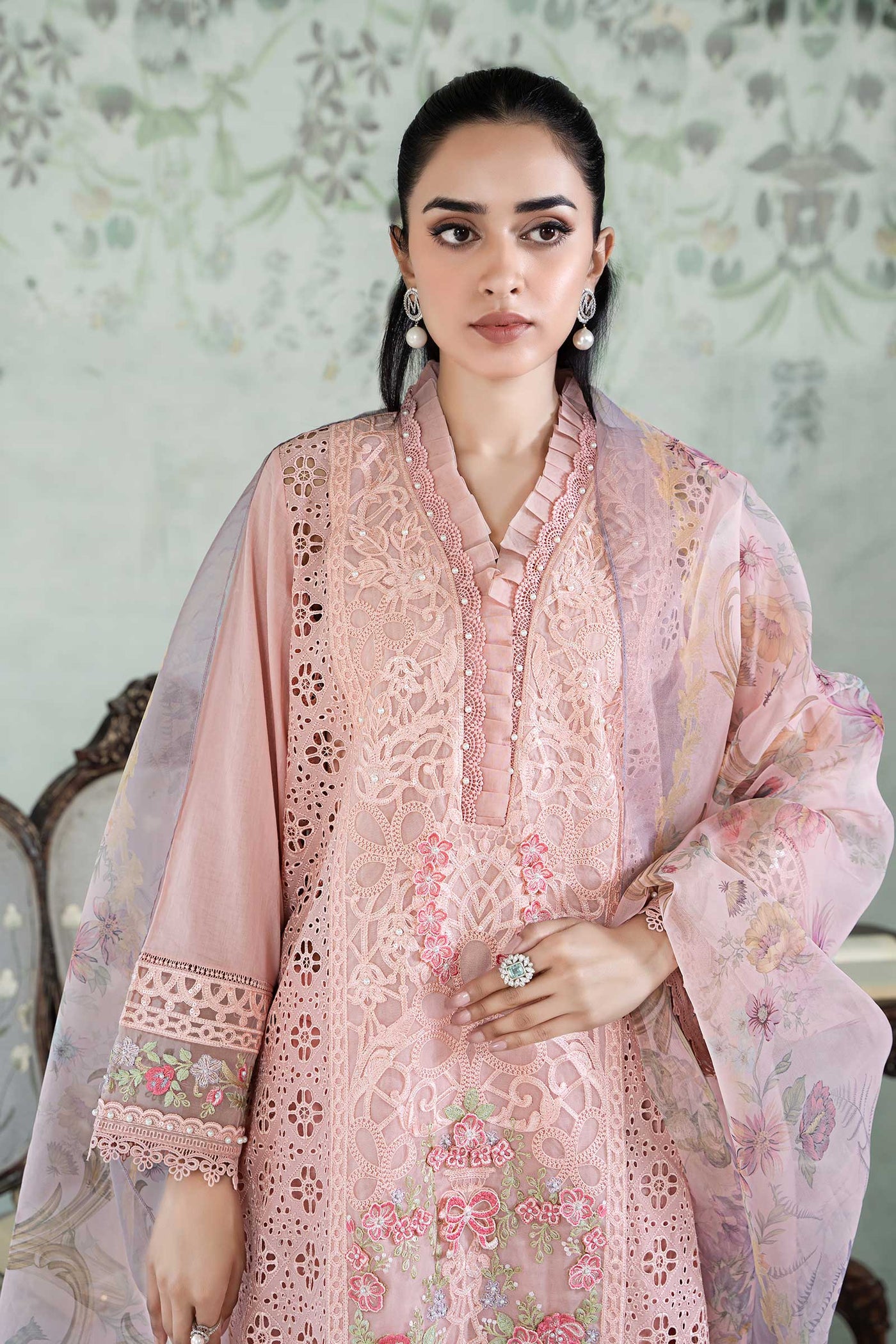 3 Piece Embroidered Lawn Suit | DW-EA24-14