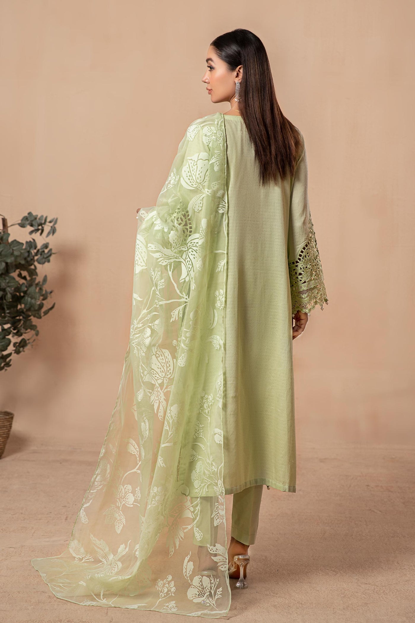 3 Piece Embroidered Lawn Suit