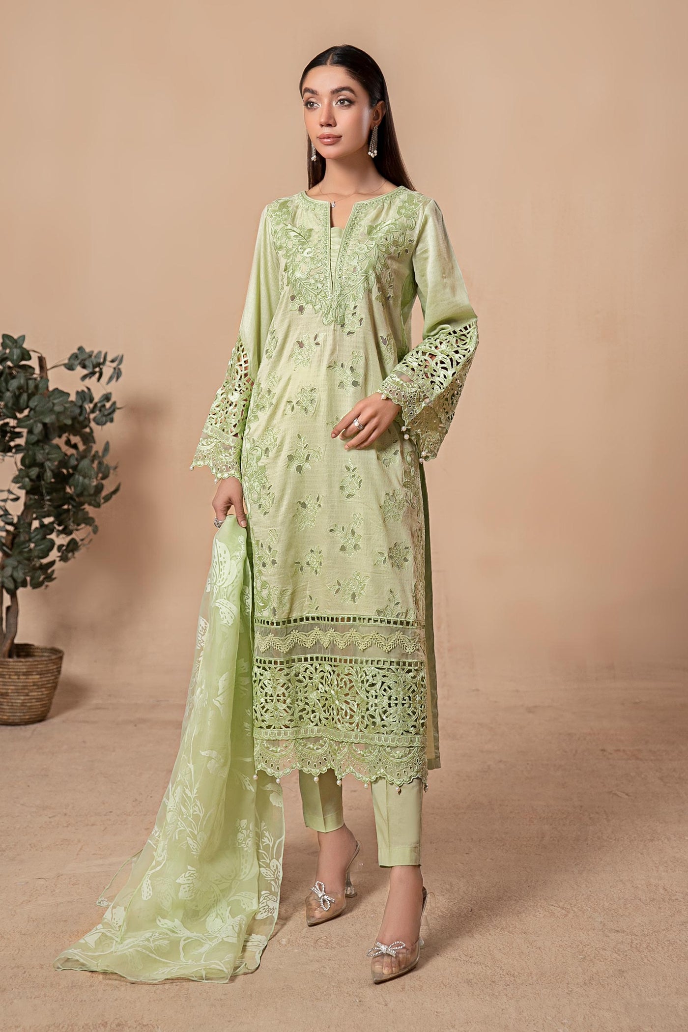 3 Piece Embroidered Lawn Suit