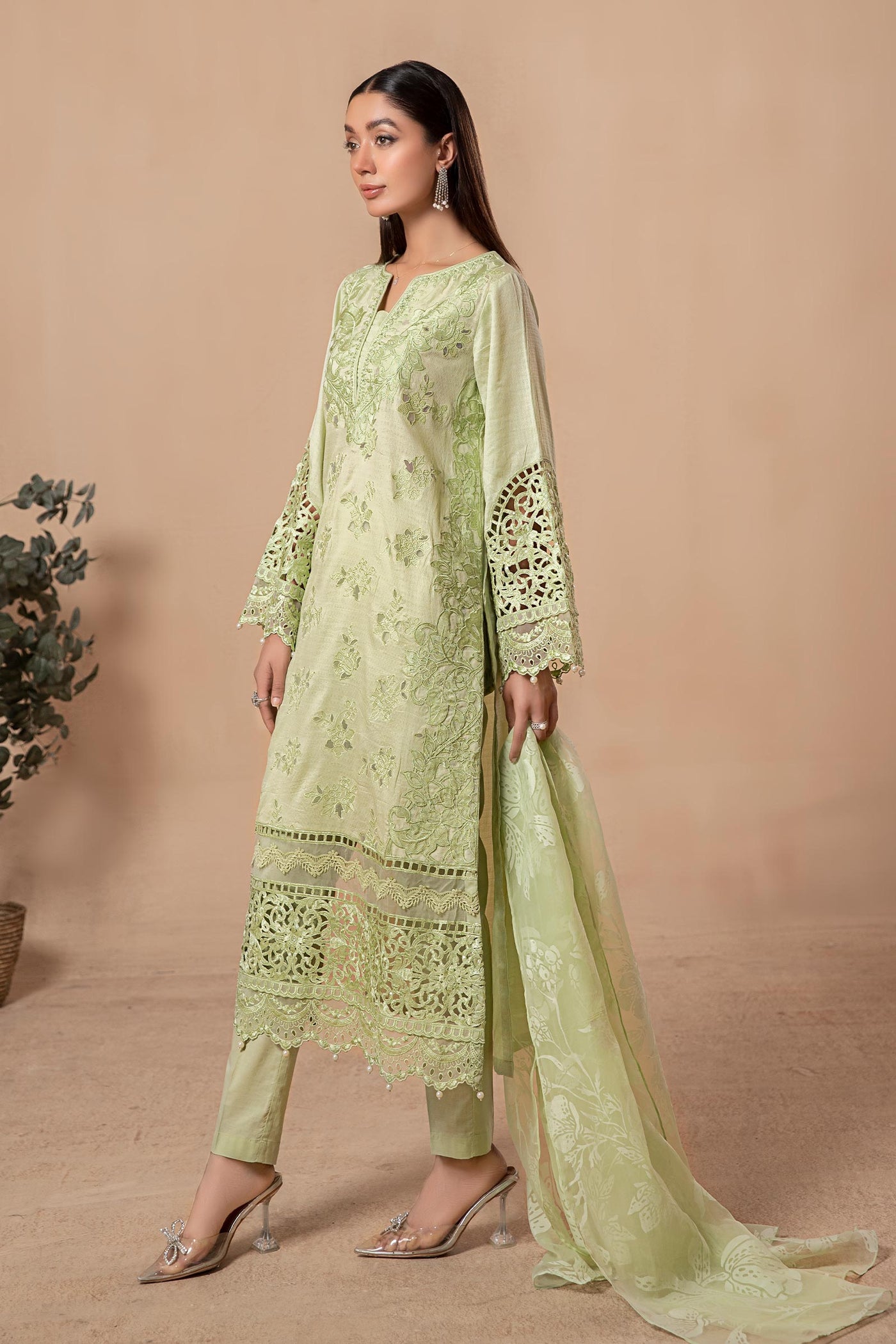 3 Piece Embroidered Lawn Suit