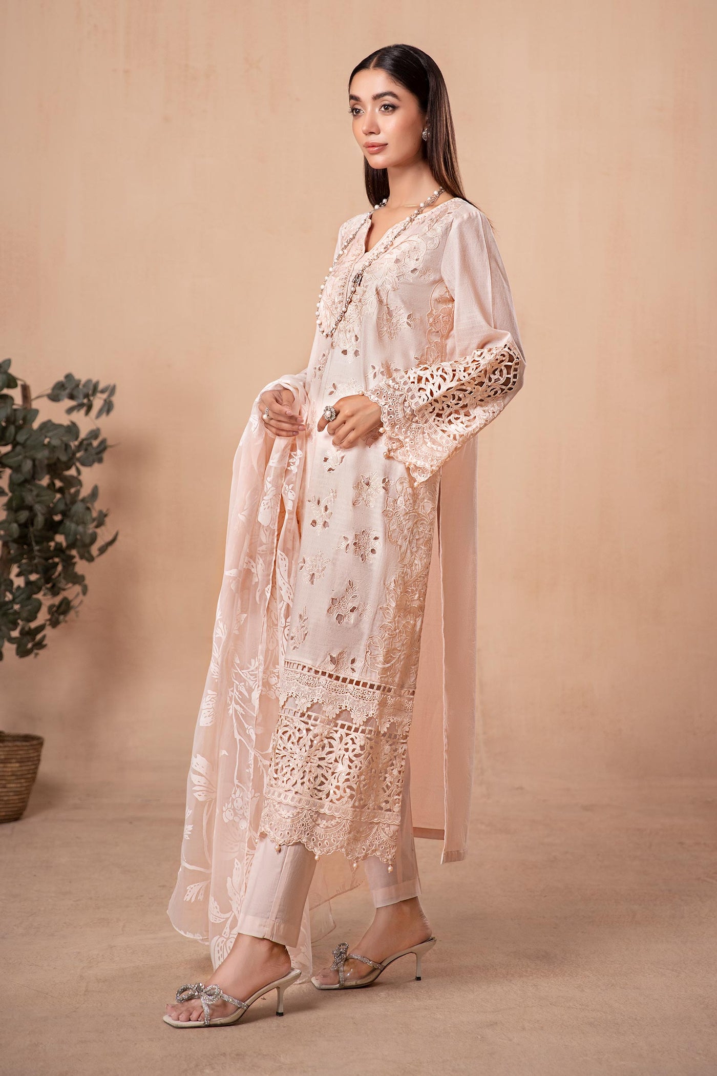 3 Piece Embroidered Lawn Suit