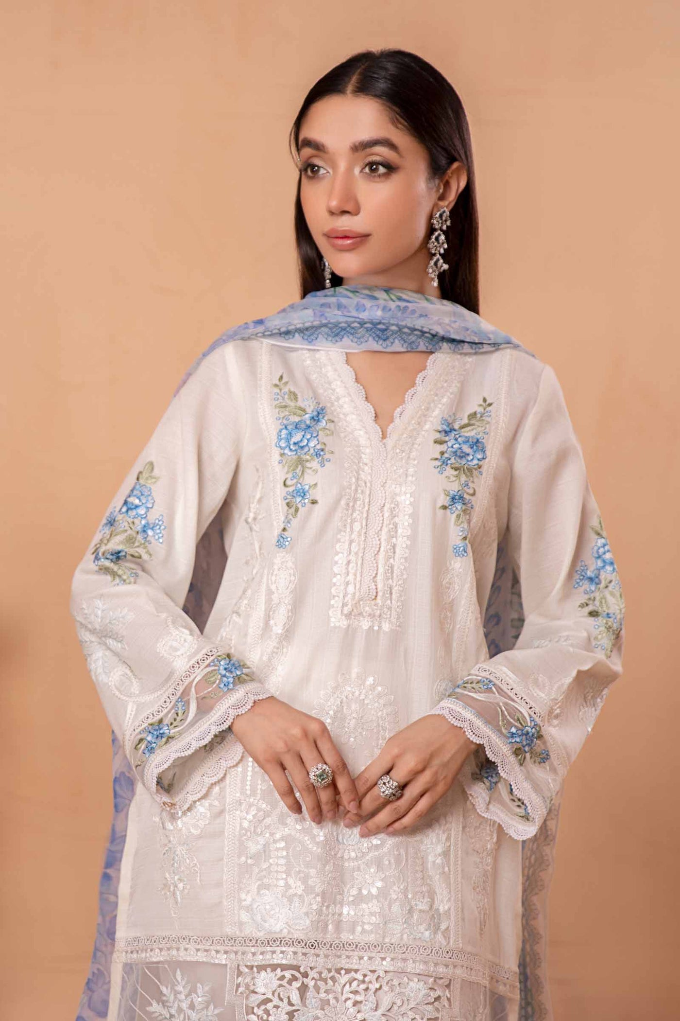 3 Piece Embroidered Lawn Suit