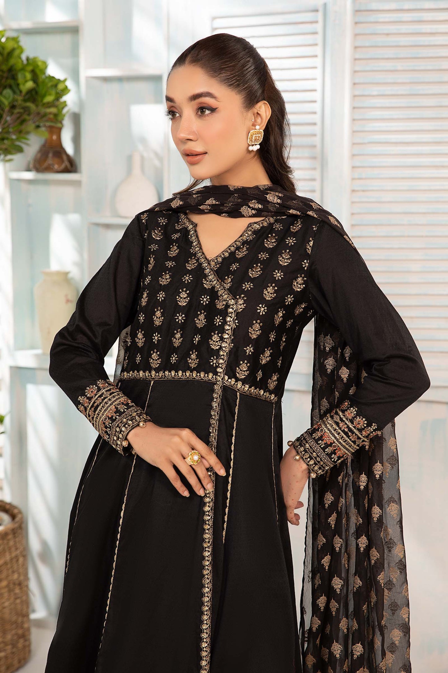 3 Piece Dyed Lawn Suit