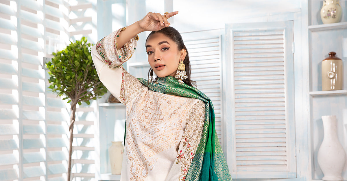 3 Piece Dyed Jacquard Broshia Suit