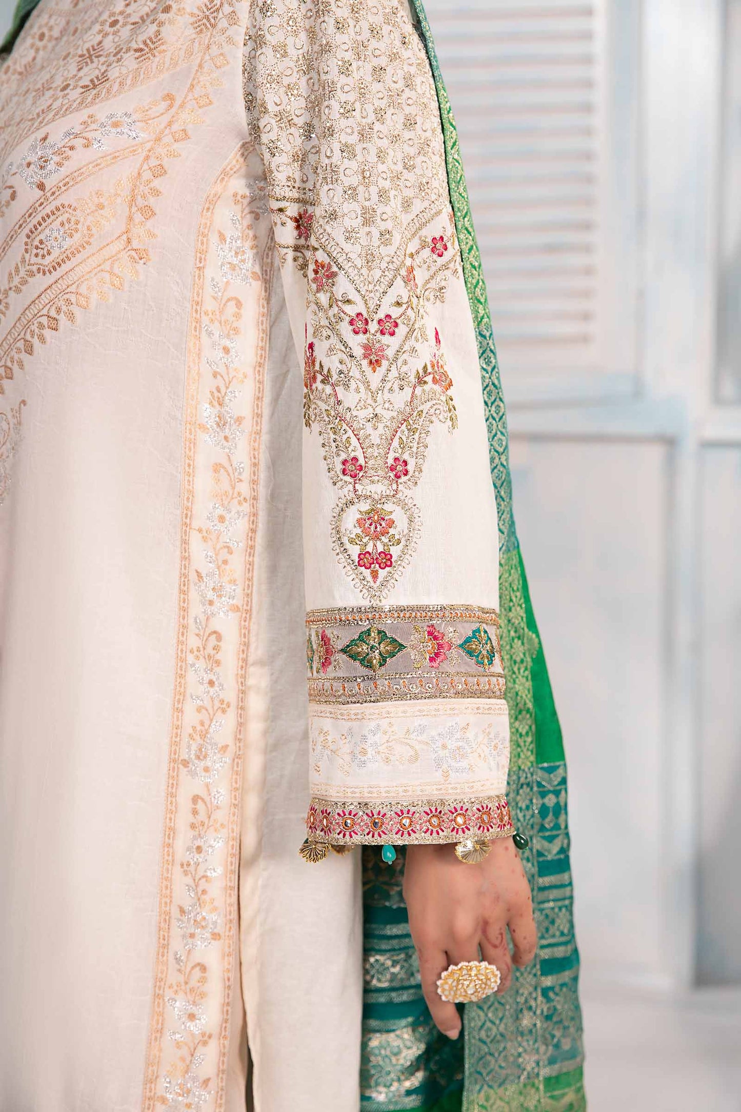 3 Piece Dyed Jacquard Broshia Suit