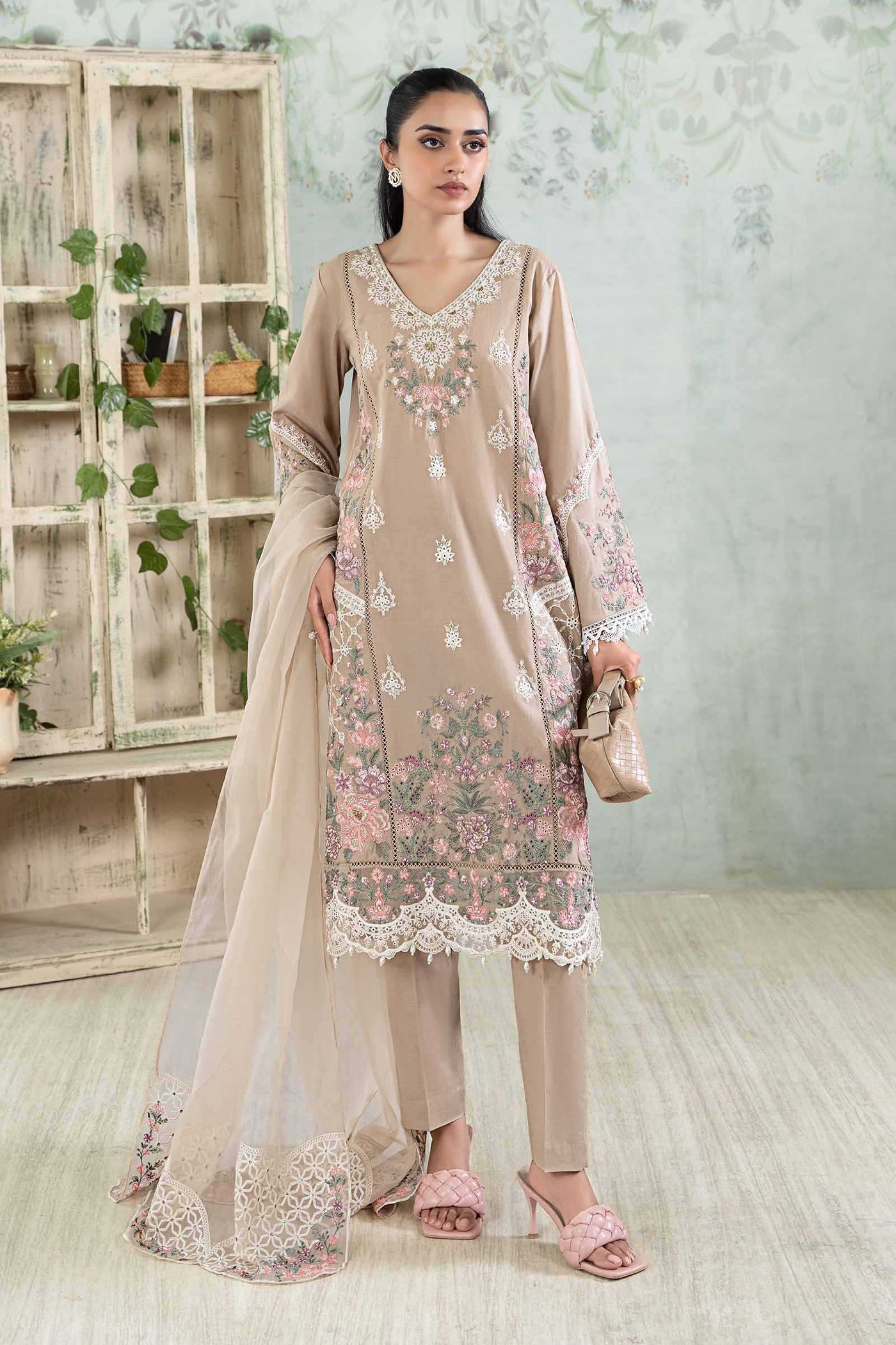 3 Piece Embroidered Lawn Suit | DW-EA24-33