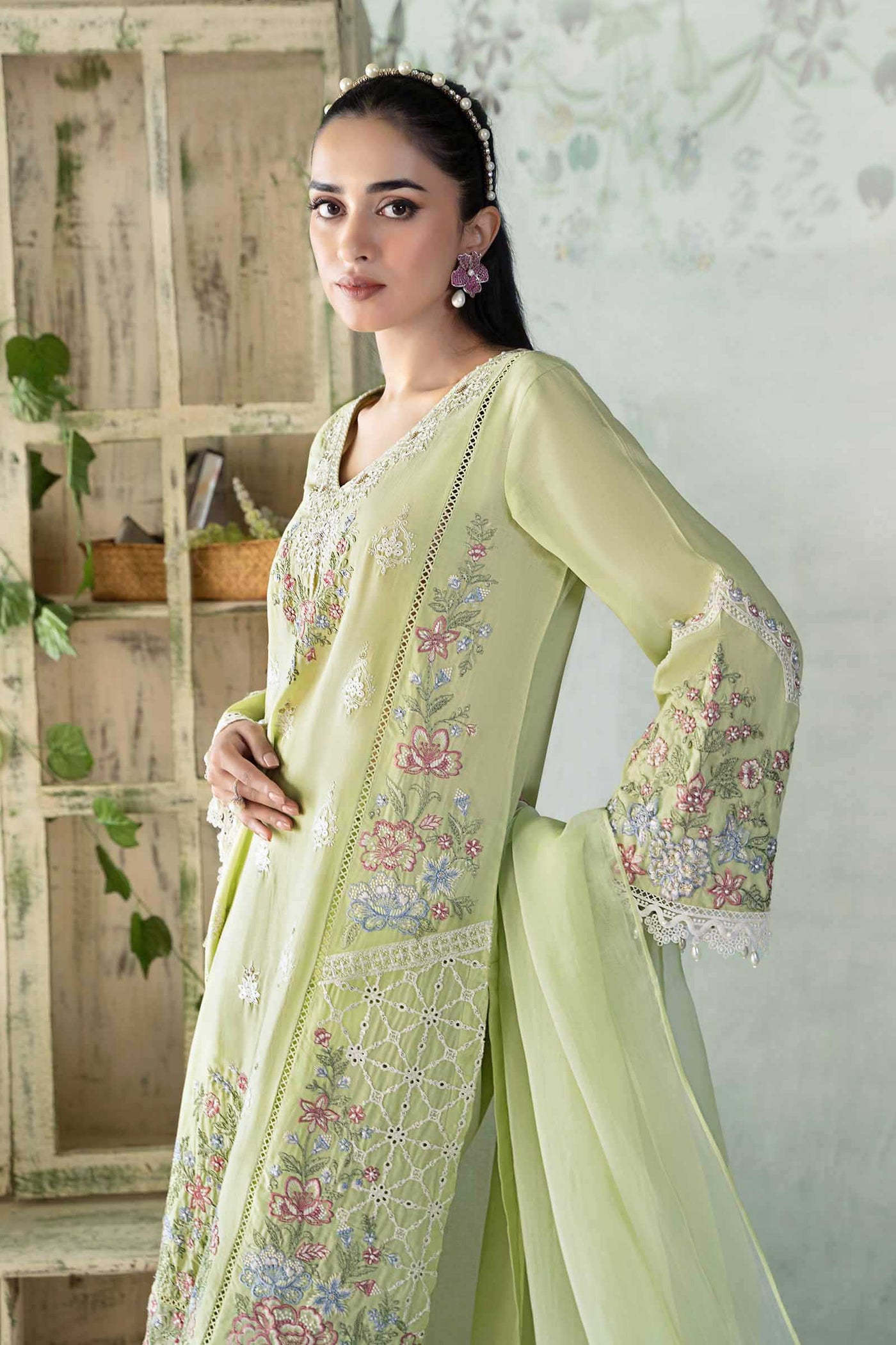 3 Piece Embroidered Lawn Suit