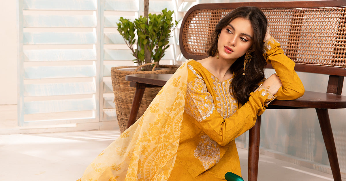 3 Piece Dyed Jacquard Lawn Suit