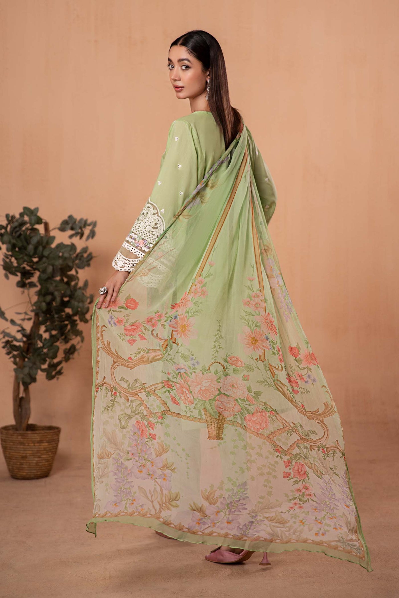 3 Piece Embroidered Lawn Suit