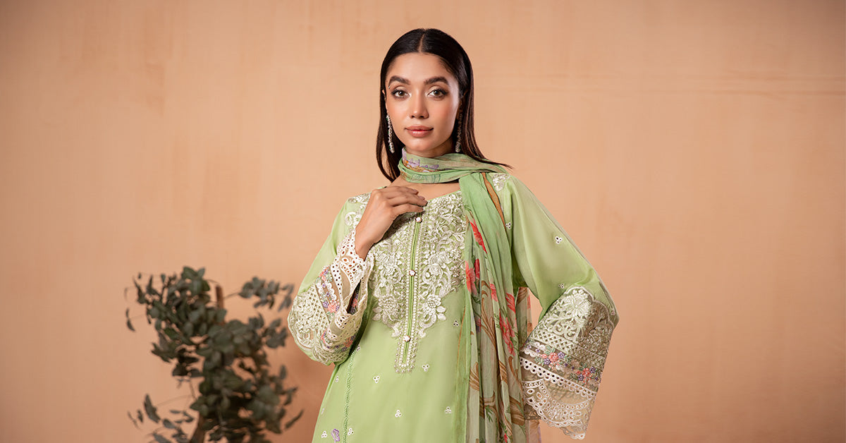 3 Piece Embroidered Lawn Suit