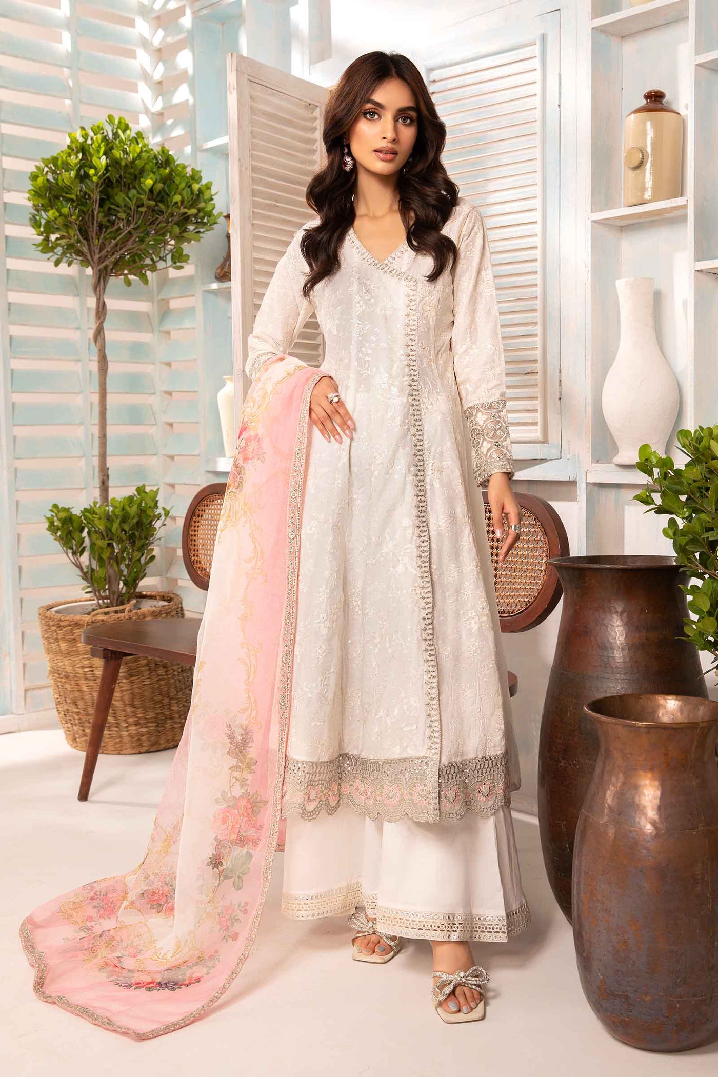 3 Piece Embroidered Jacquard Lawn Suit